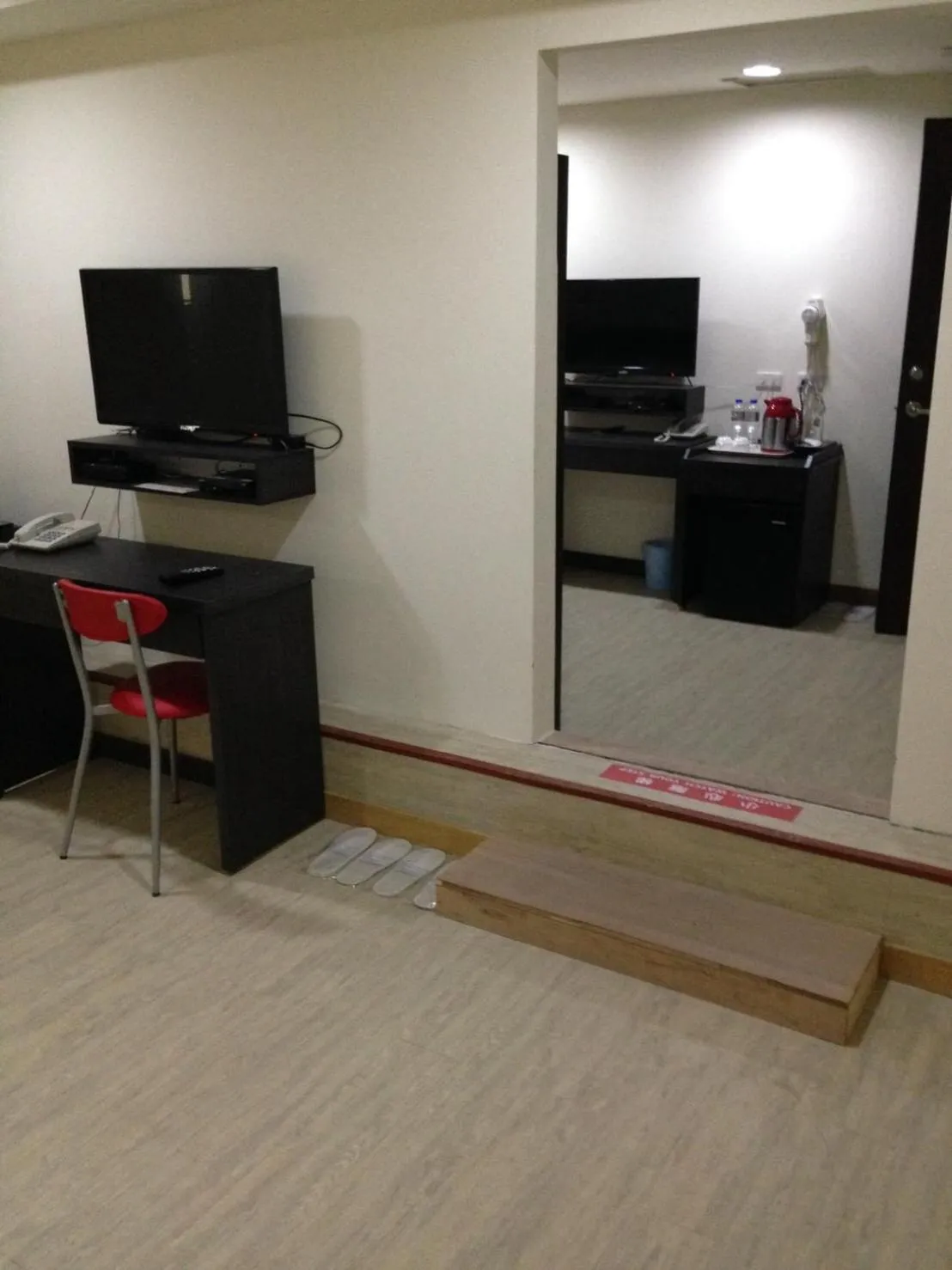 TV and multimedia in Big Bear Hotel