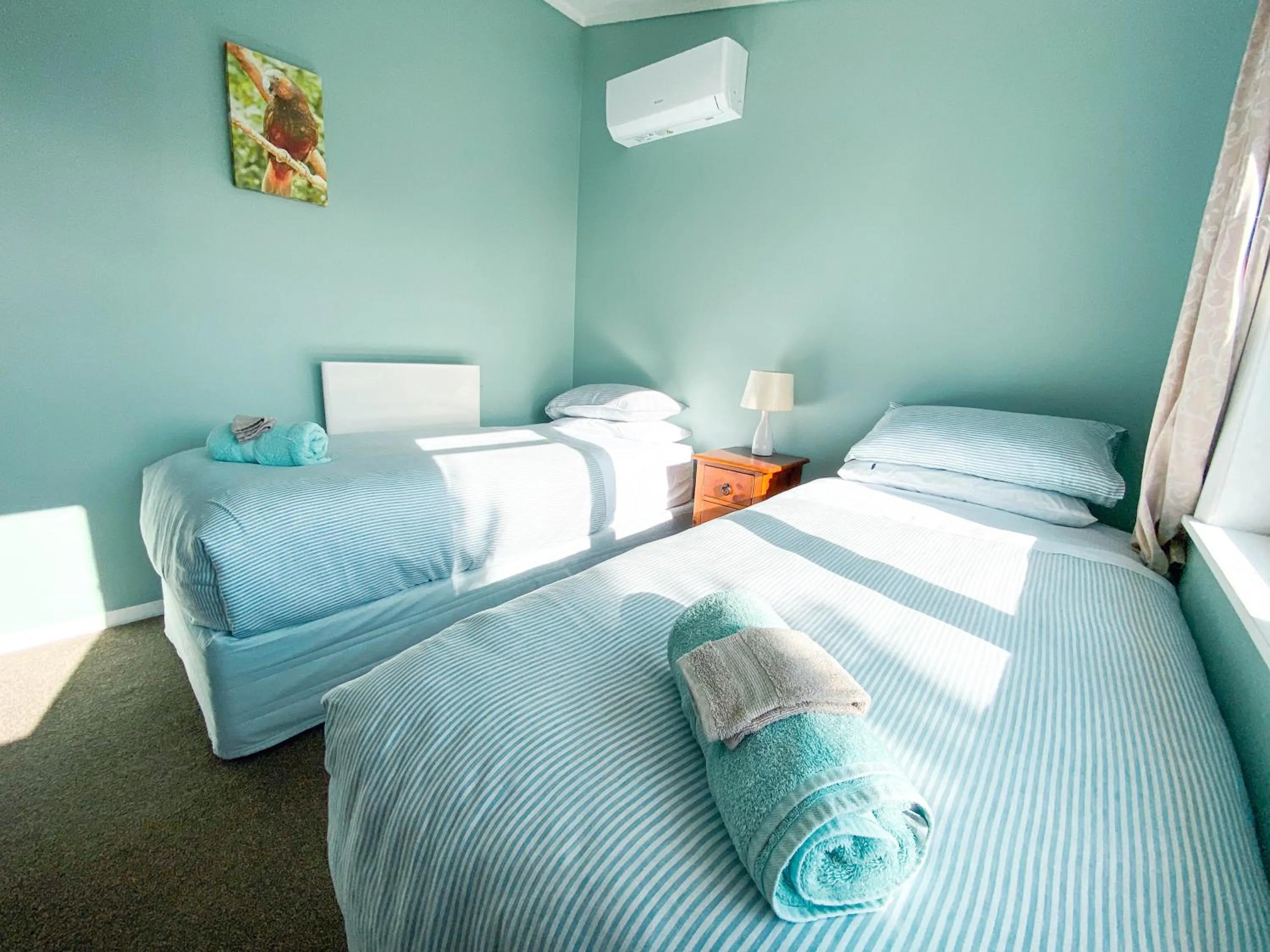 Bedroom, Bed in Kauri Villas
