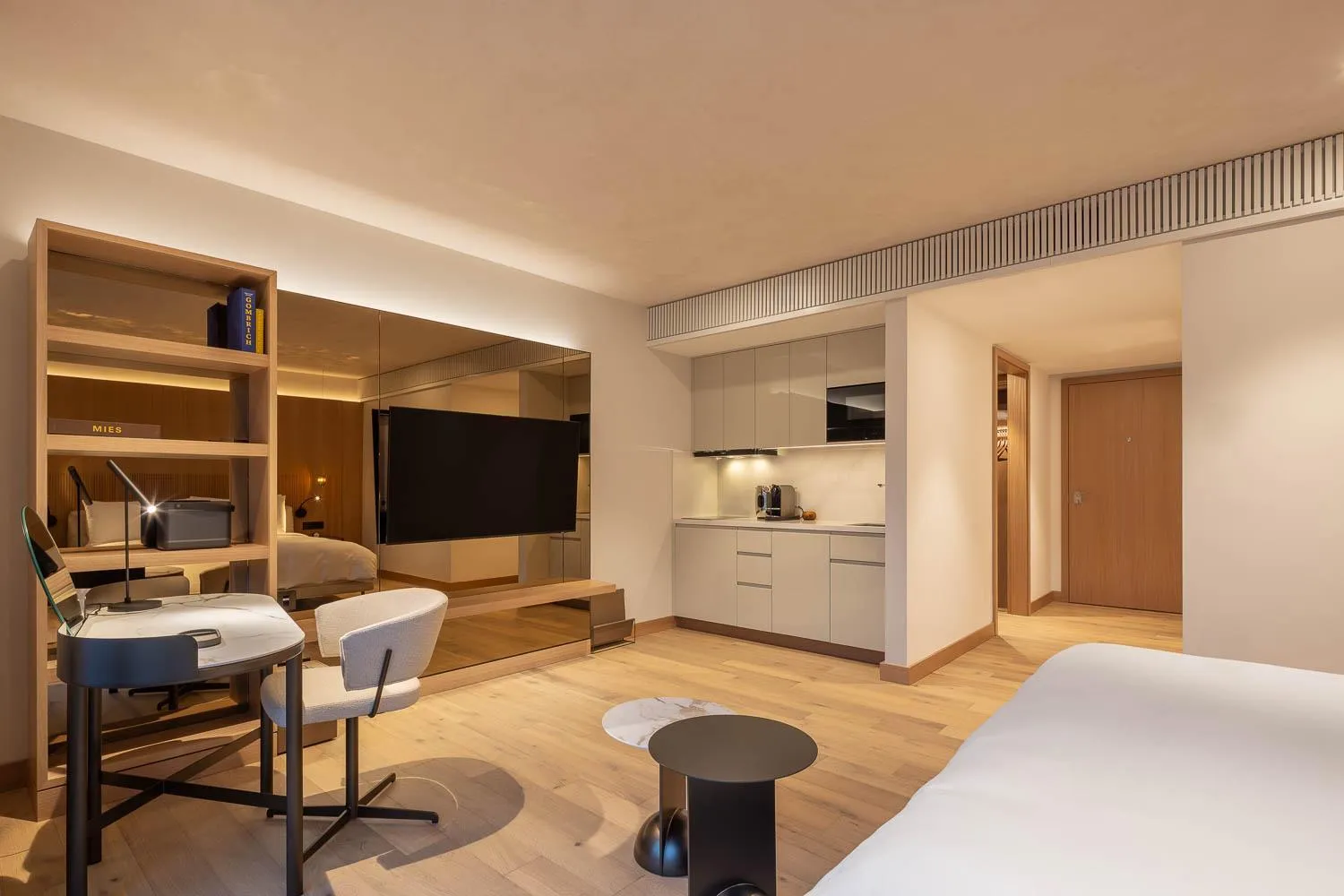 Living room, Bed in Fairmont Golden Prague