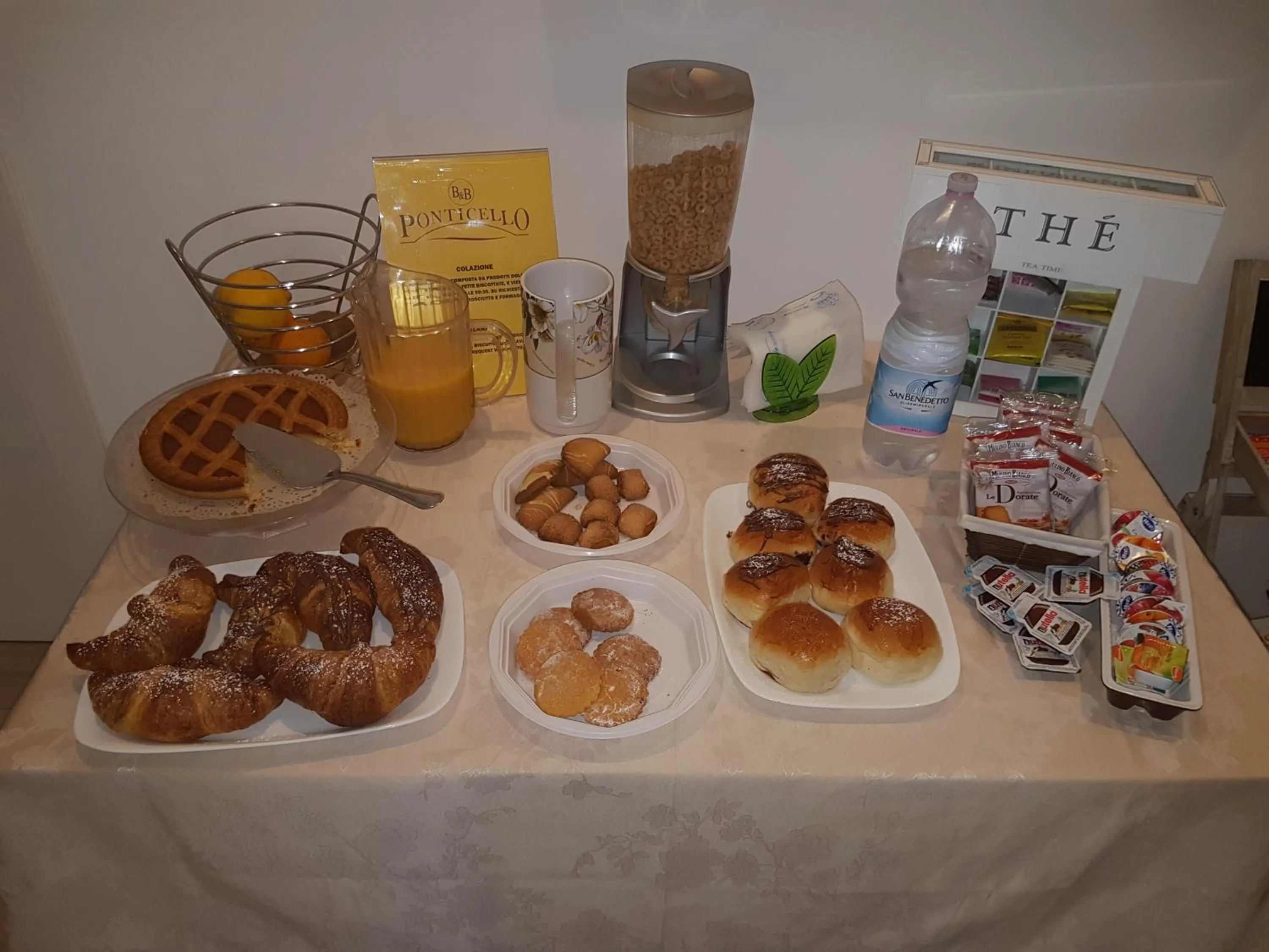 Italian breakfast in B&B Ponticello