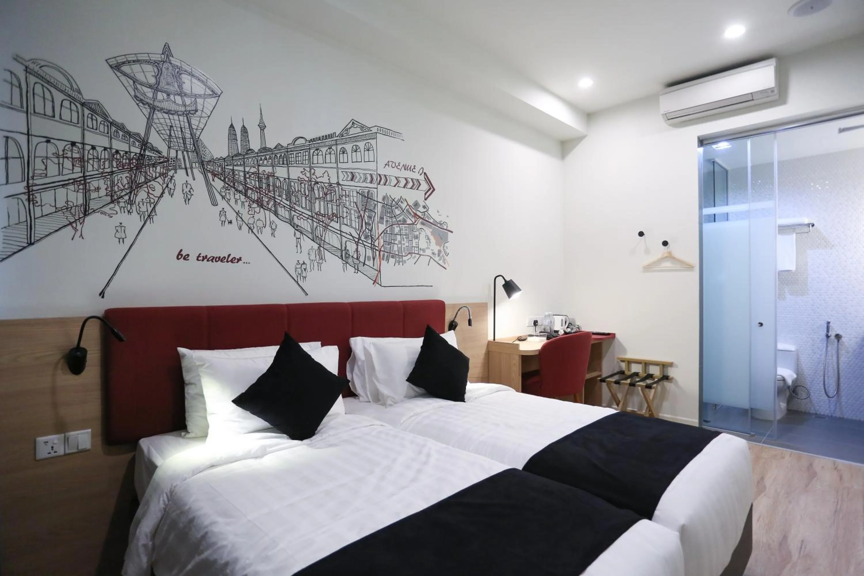 Bed in Avenue J Hotel, Central Market