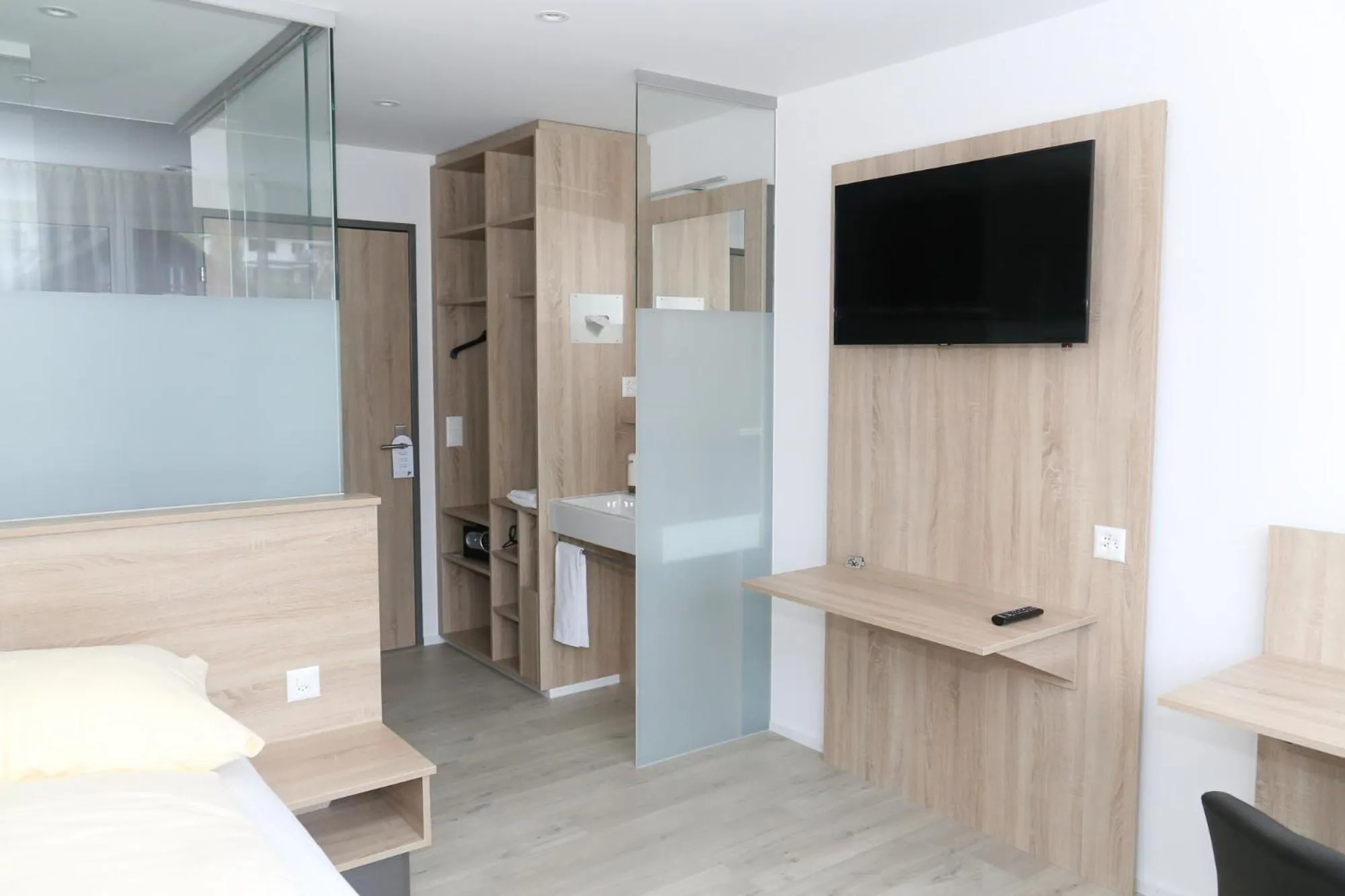 Bed in Hotel Traube Garni