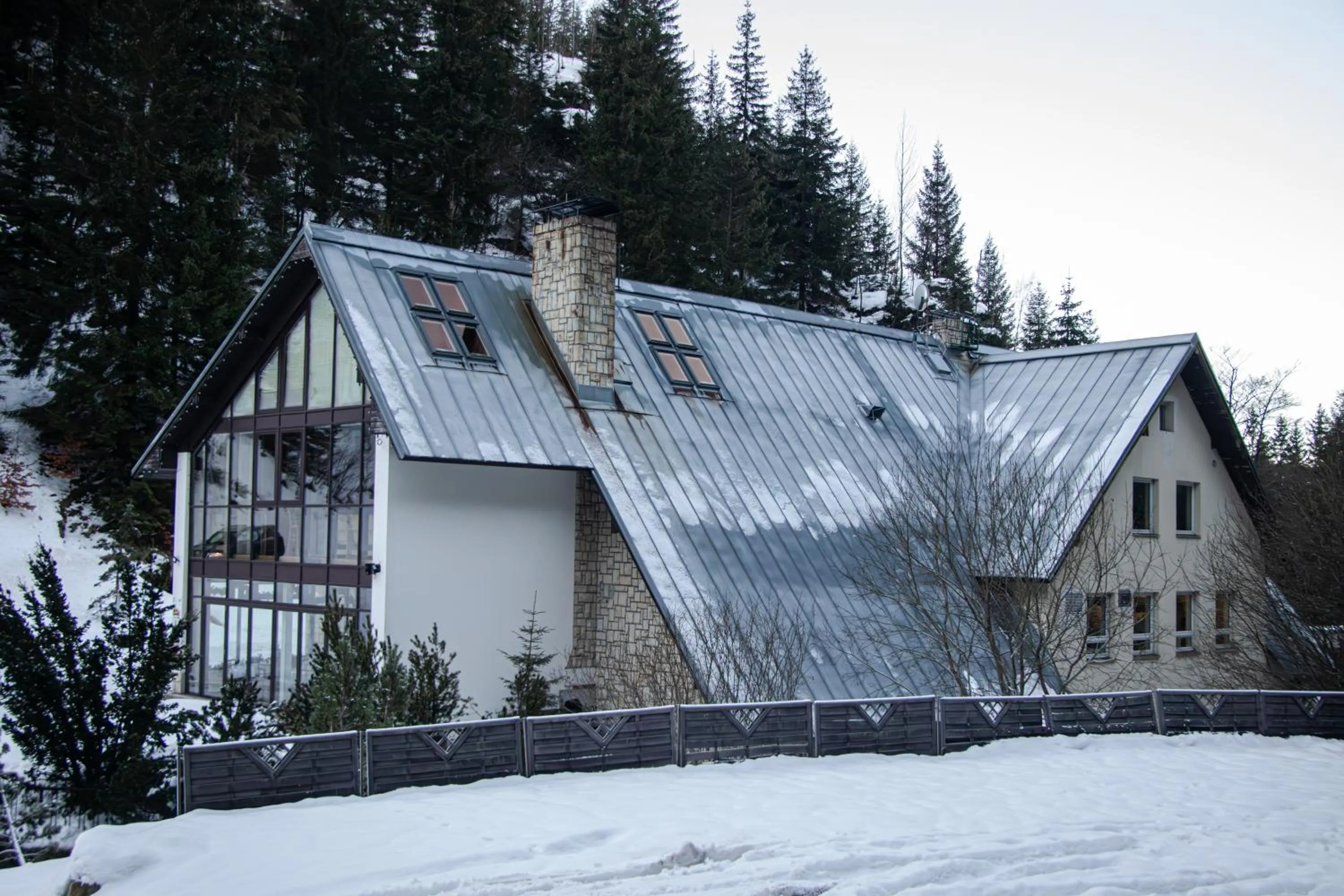 Property building in Hotel Esprit