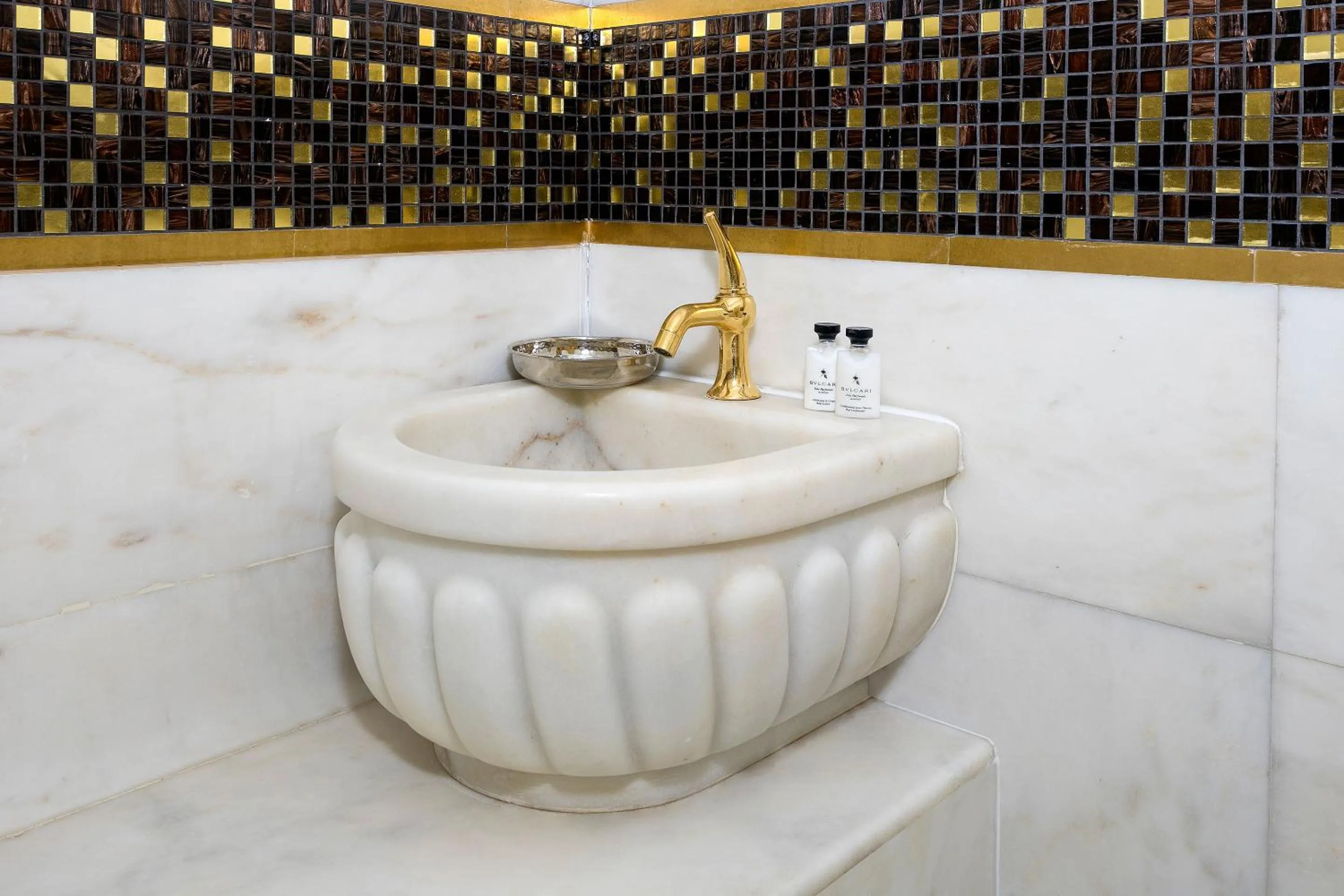 Bathroom in Titanic Mardan Palace