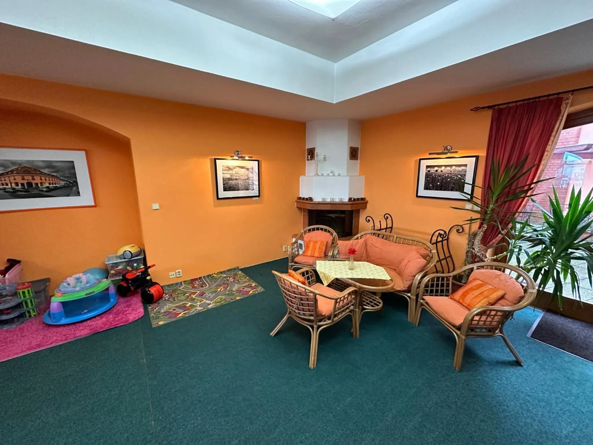 Property building in Hotel N