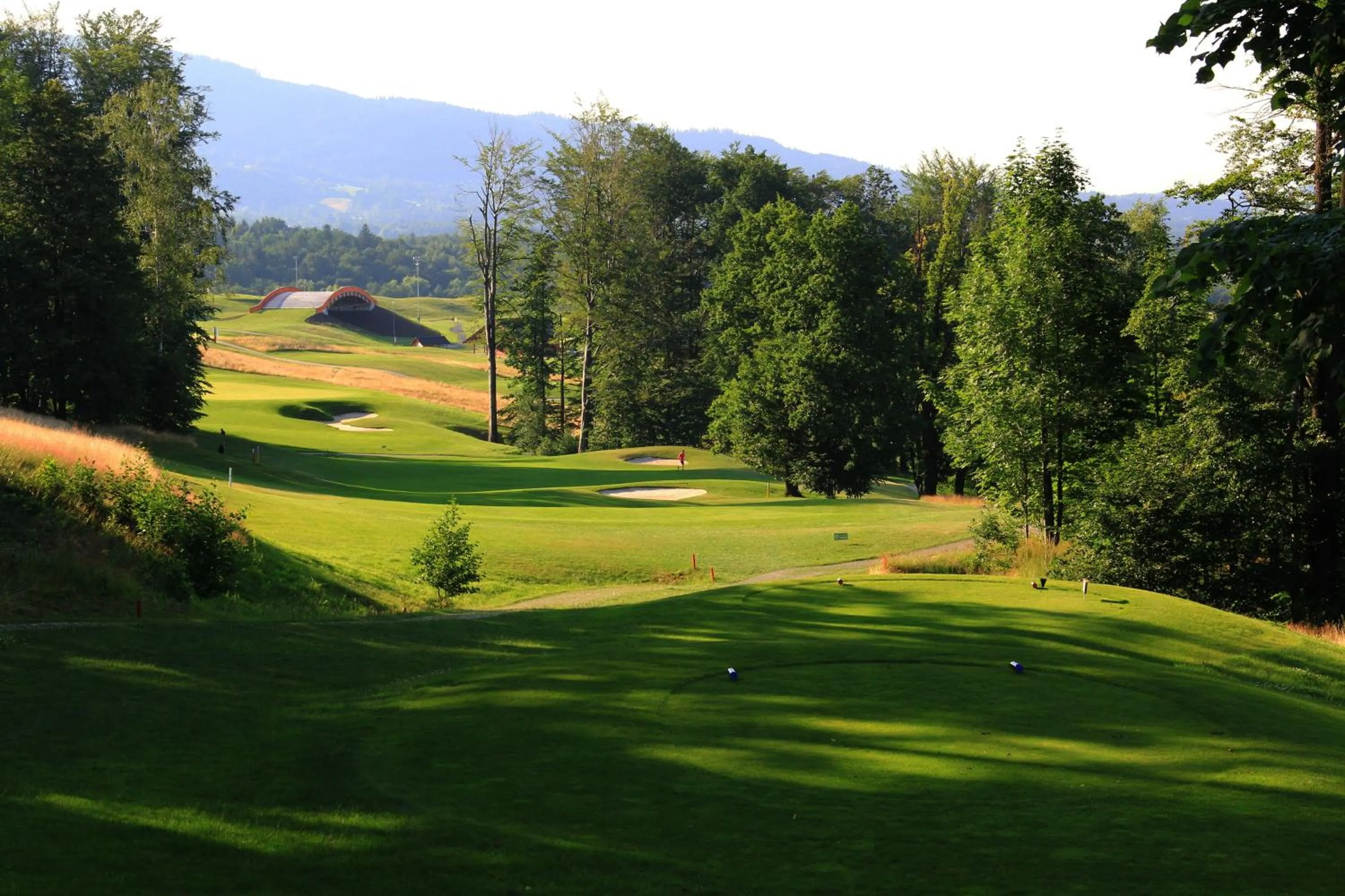 Golfcourse in Green Inn Hotel