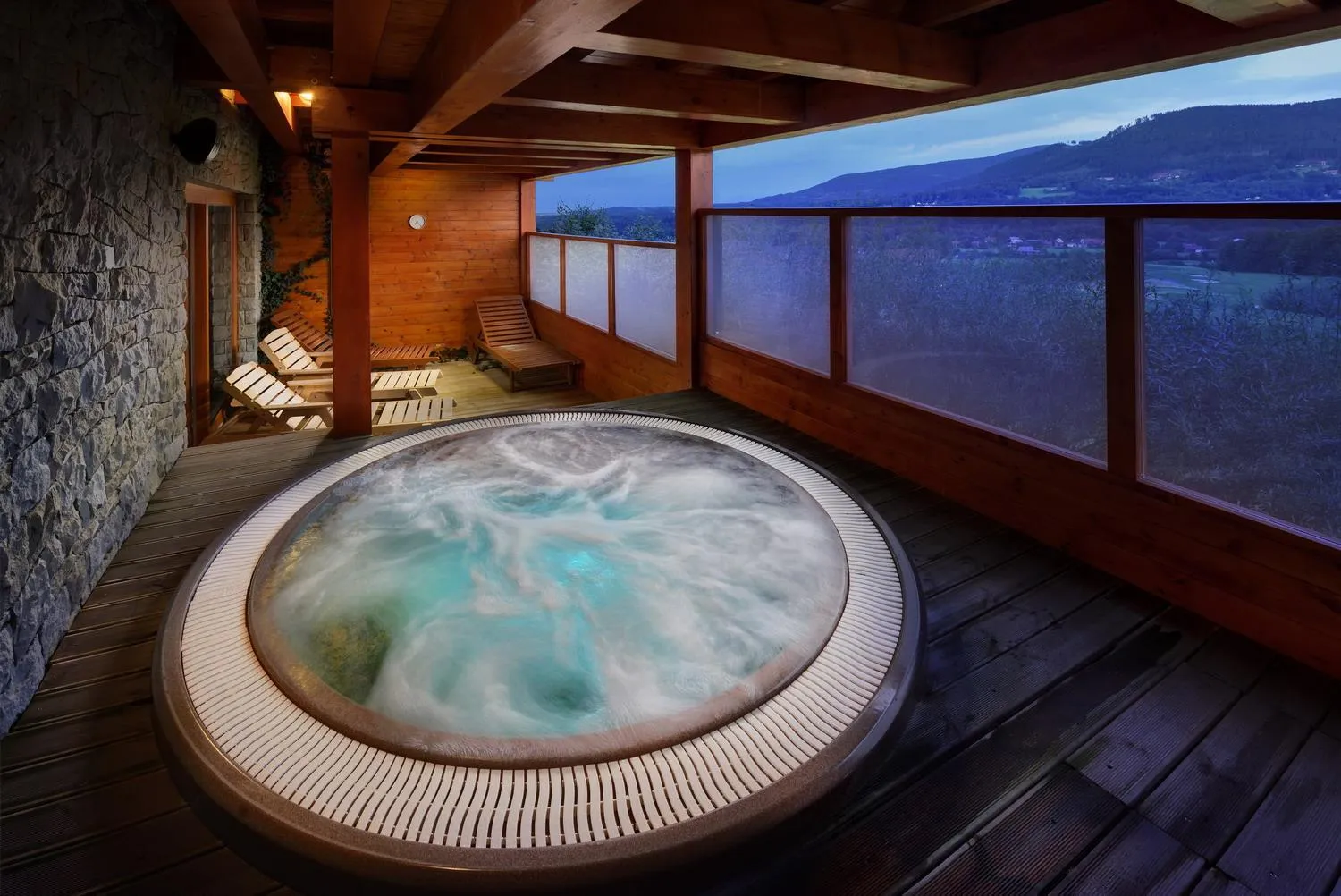 Massage in Green Inn Hotel