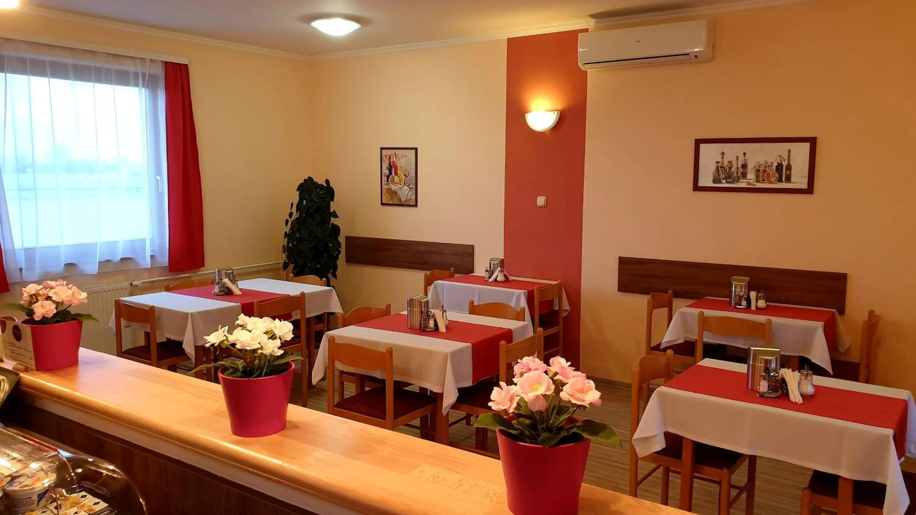 Seating area in Diana Club Hotel