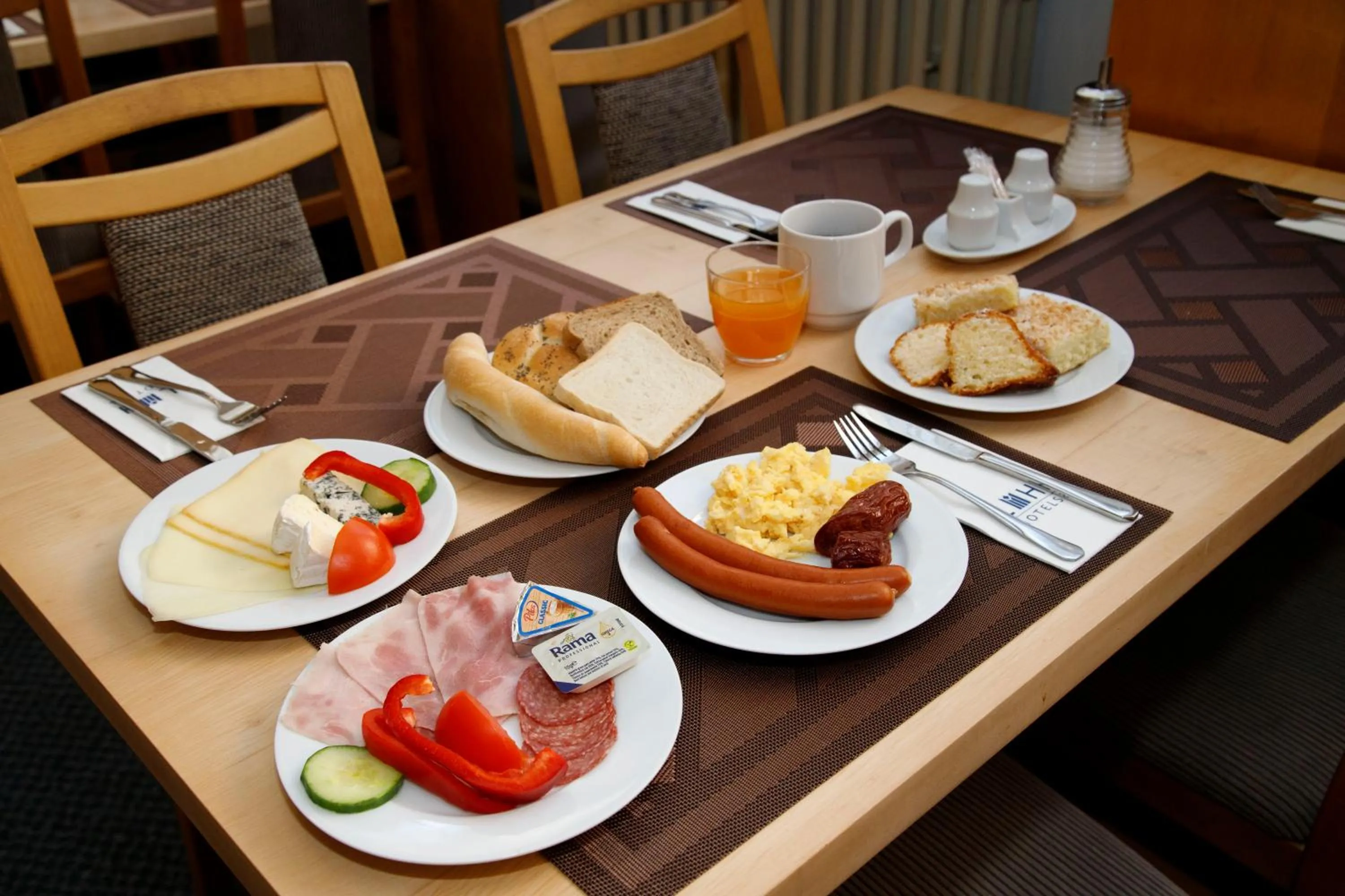 Restaurant/places to eat in LH Hotel Mědínek Old Town