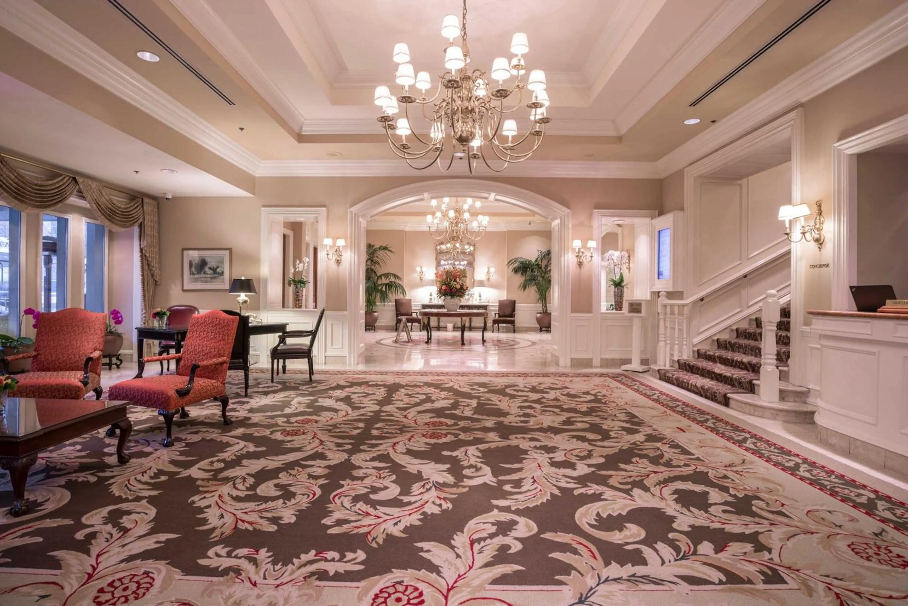 Lobby or reception in La Grande Residence at the Sutton Place Hotel