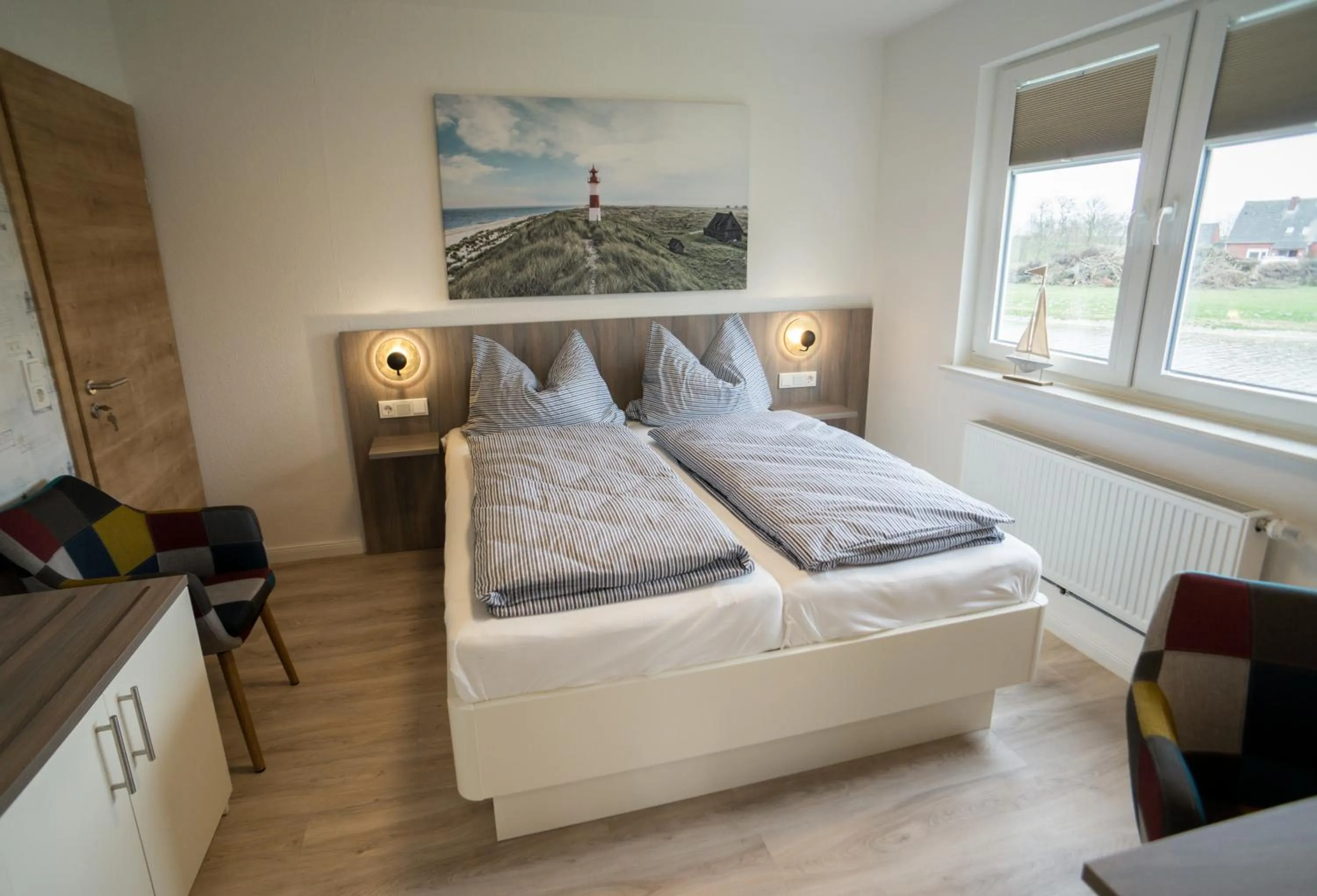 Photo of the whole room, Bed in Hotel HaWattn