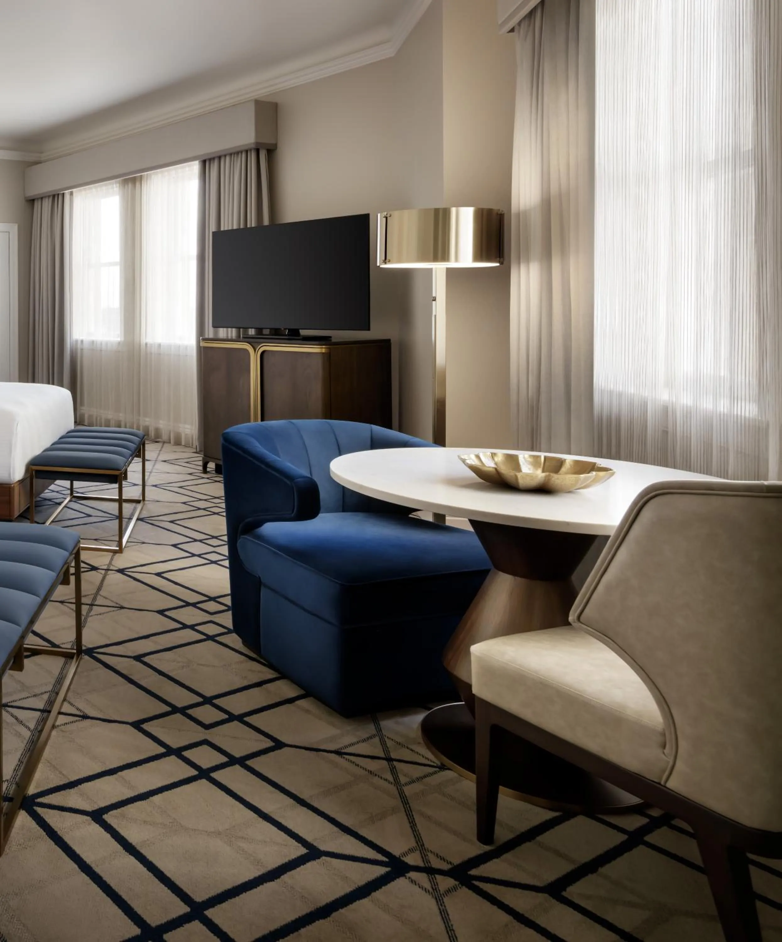 Seating area in Fairmont Hotel Macdonald