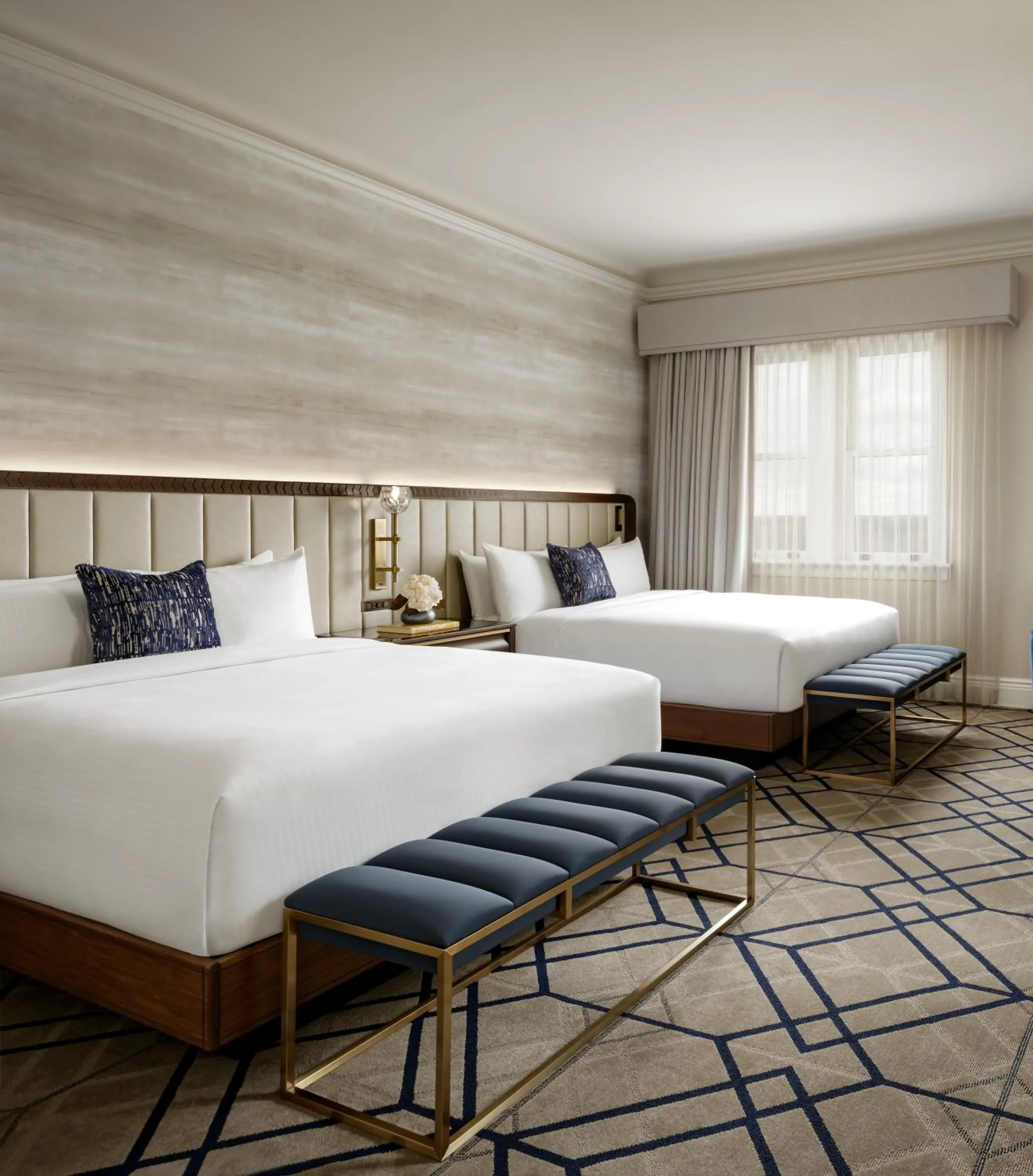 Bed in Fairmont Hotel Macdonald