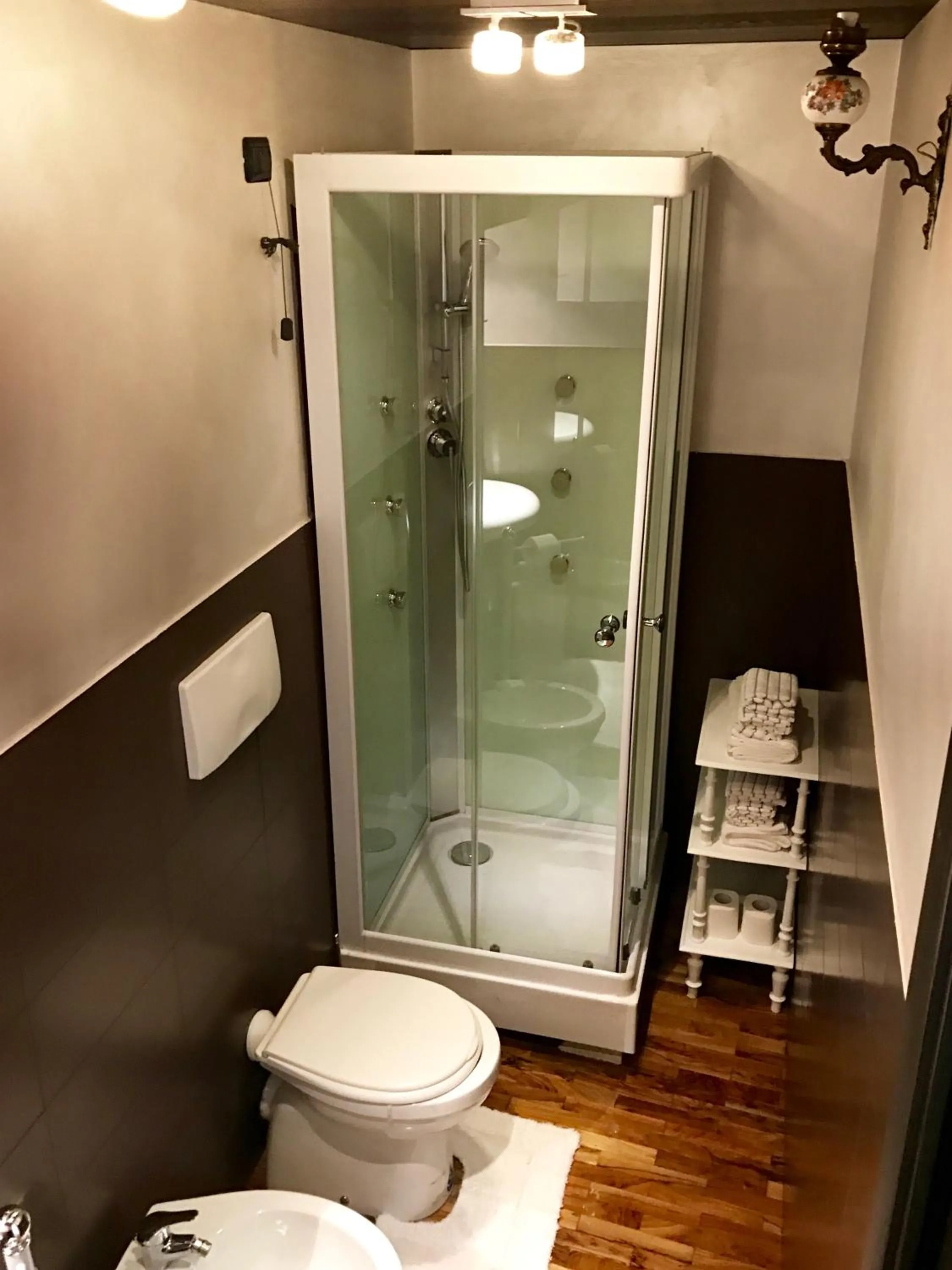 Shower in B&B Palazzo Giorgi