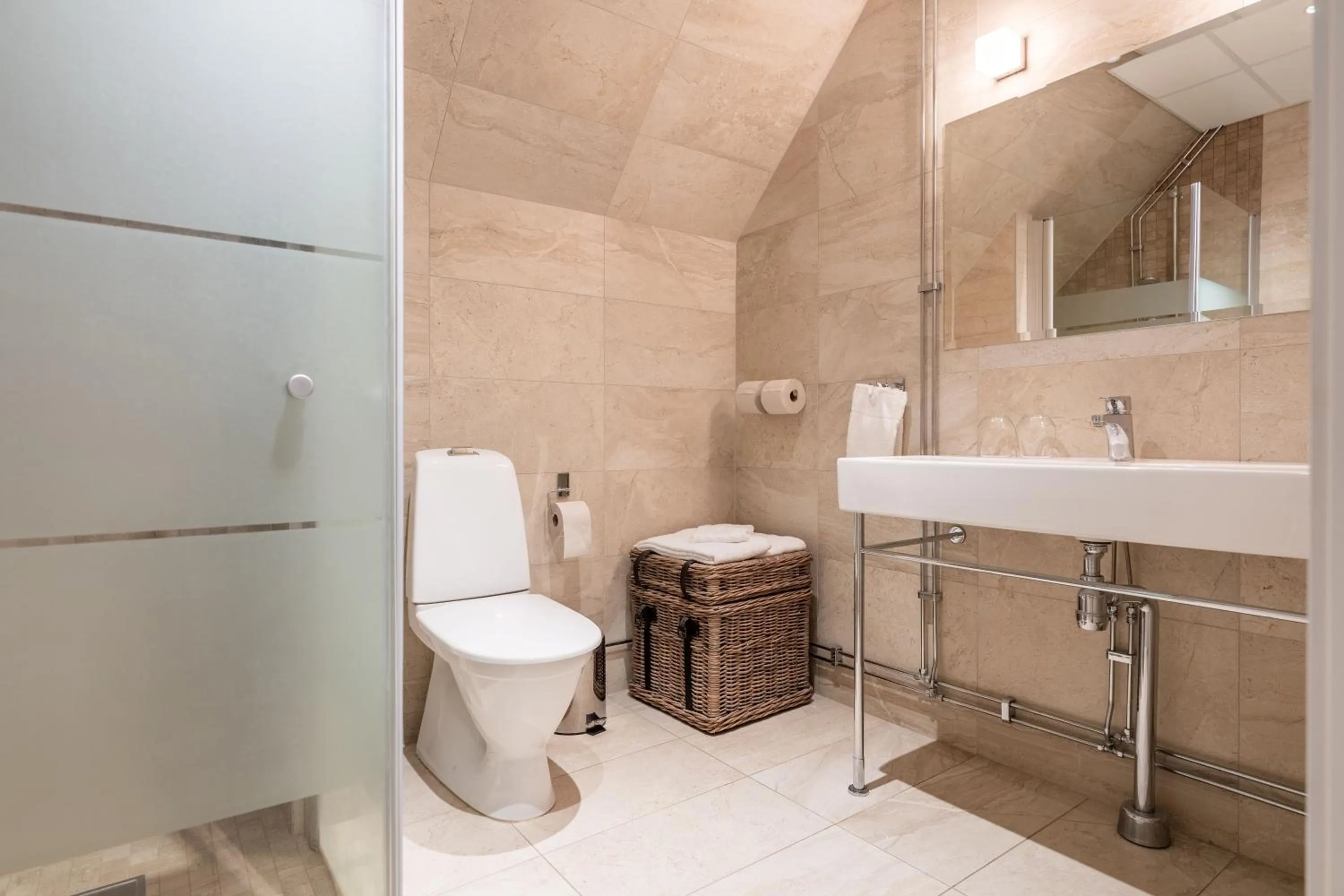 Shower in Halmstad Golfarena Hotell & Lägenheter