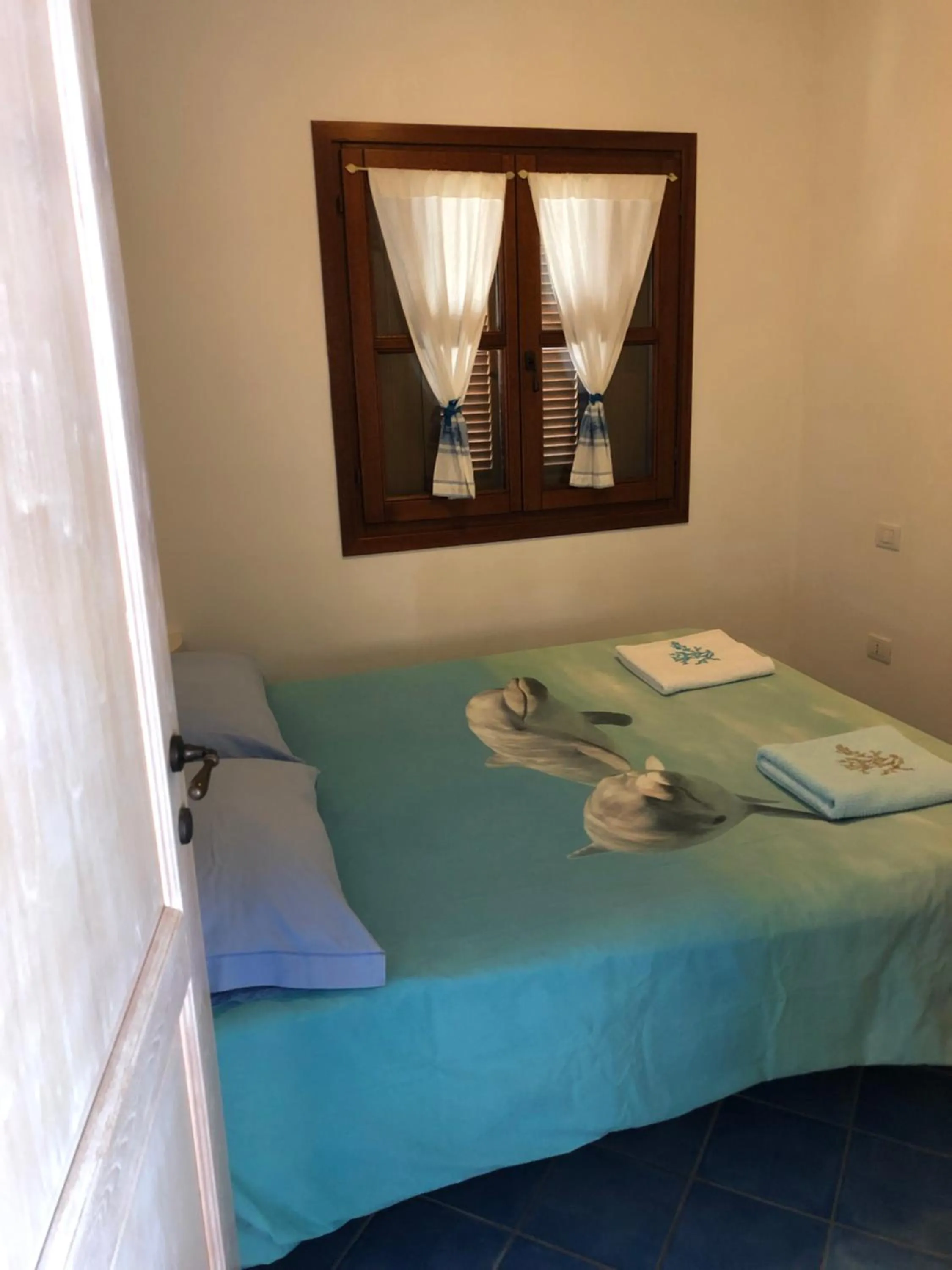 Bed in Tiffany Palau