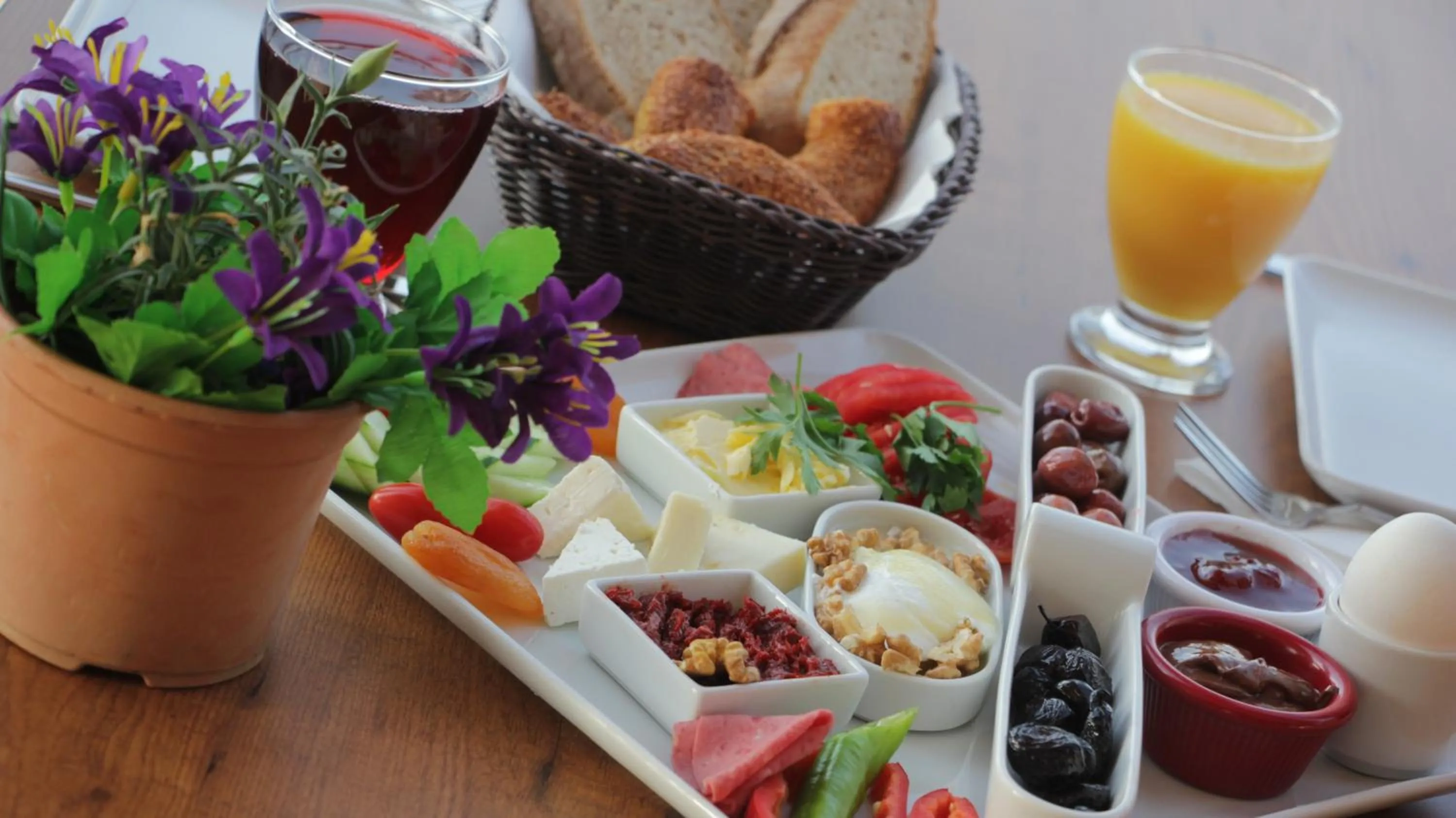 Breakfast in Focamor Otel