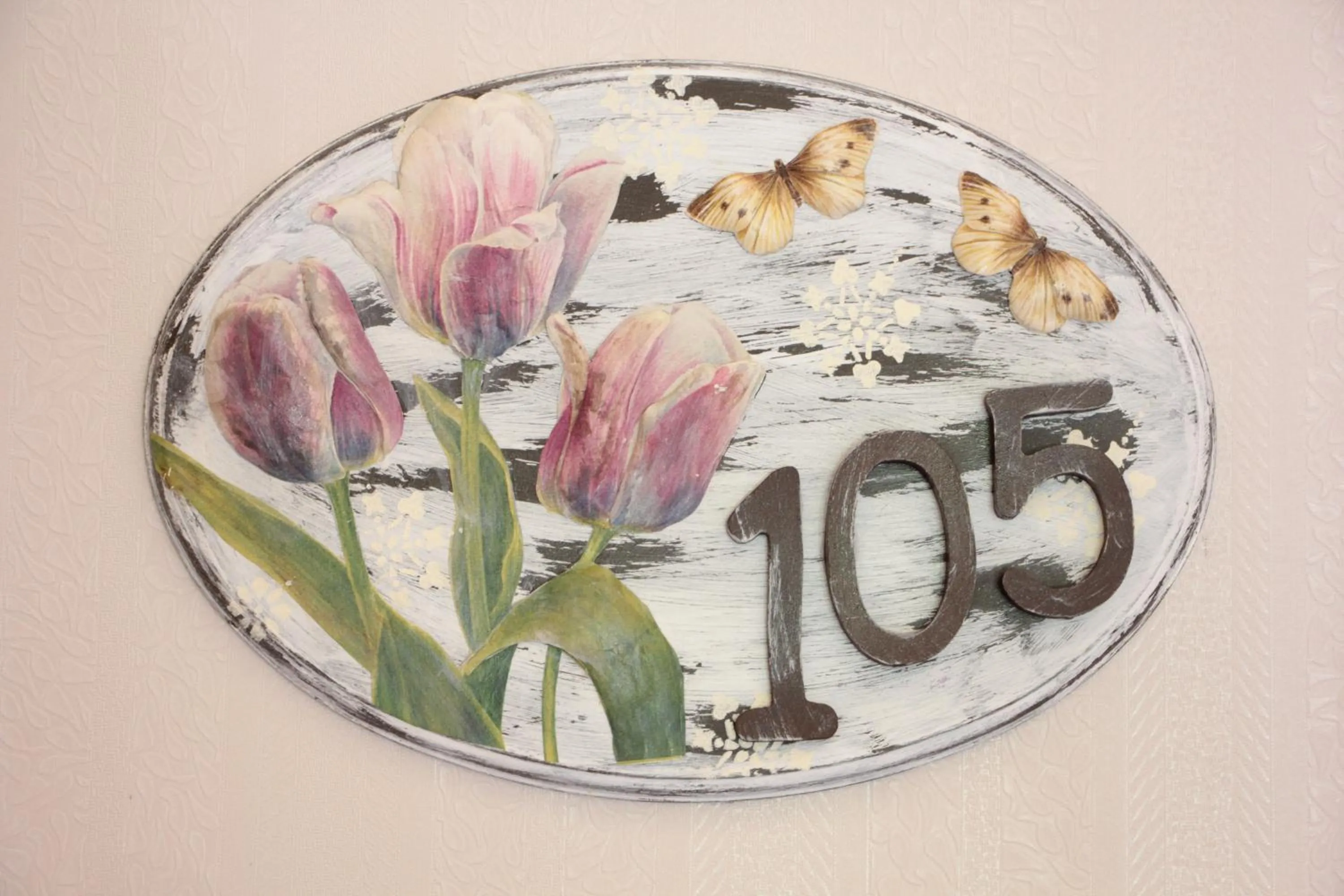 Decorative detail in Focamor Otel