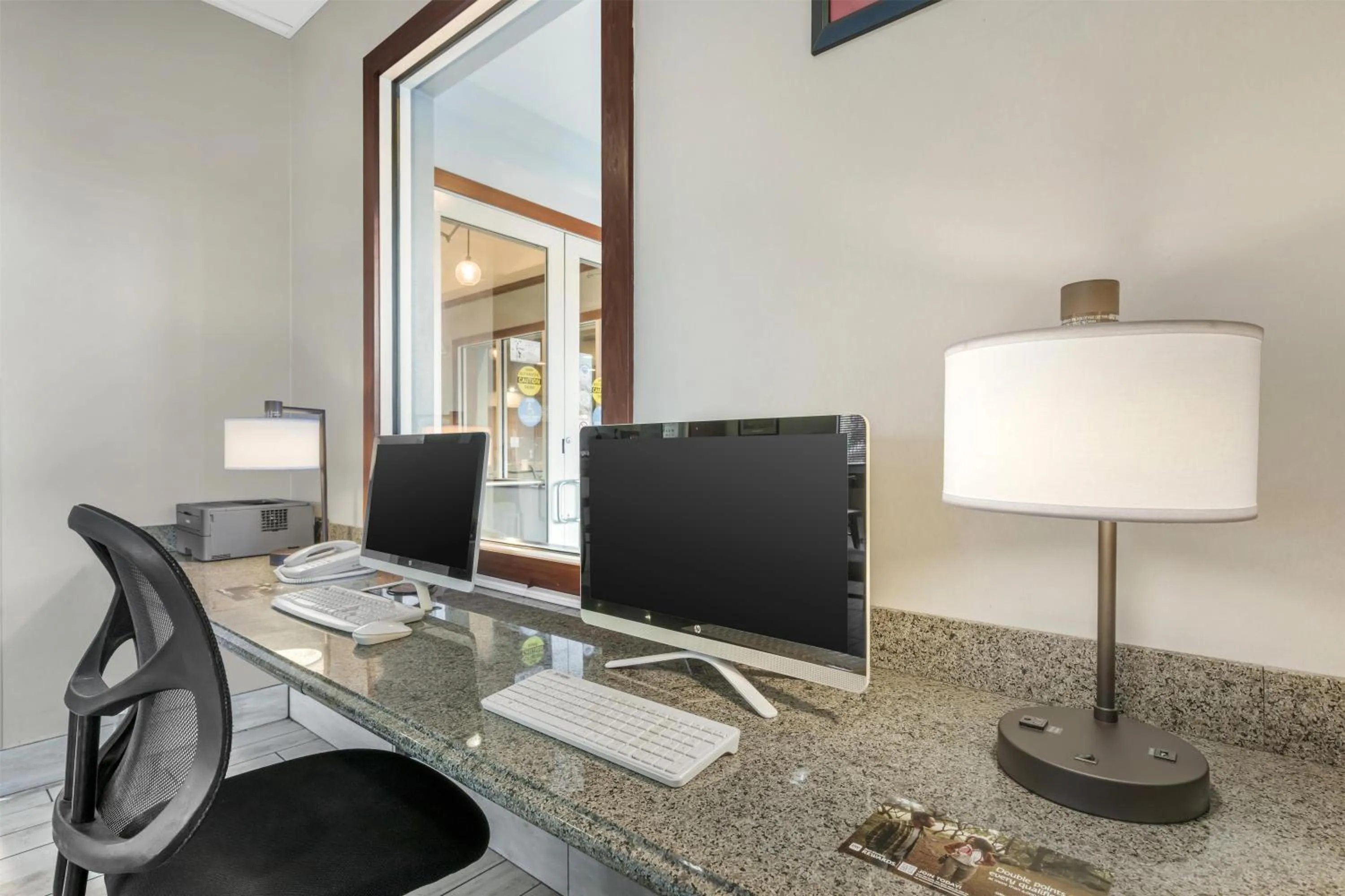 Business facilities in Best Western Port Columbus