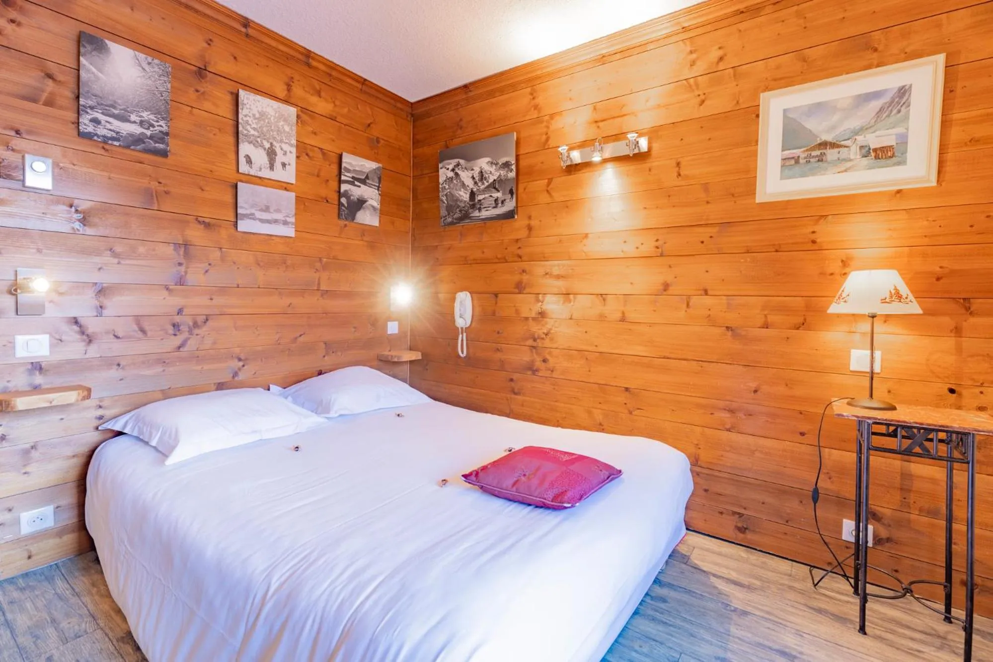 Bedroom, Bed in Les Glières - Champagny-en-Vanoise