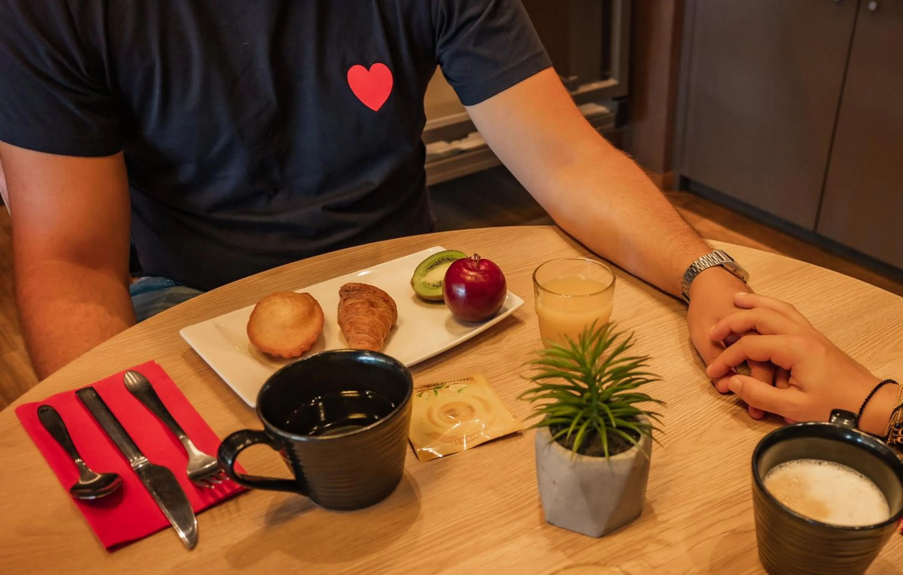 Breakfast in ibis Colmar Est - Hotel Restaurant en Alsace