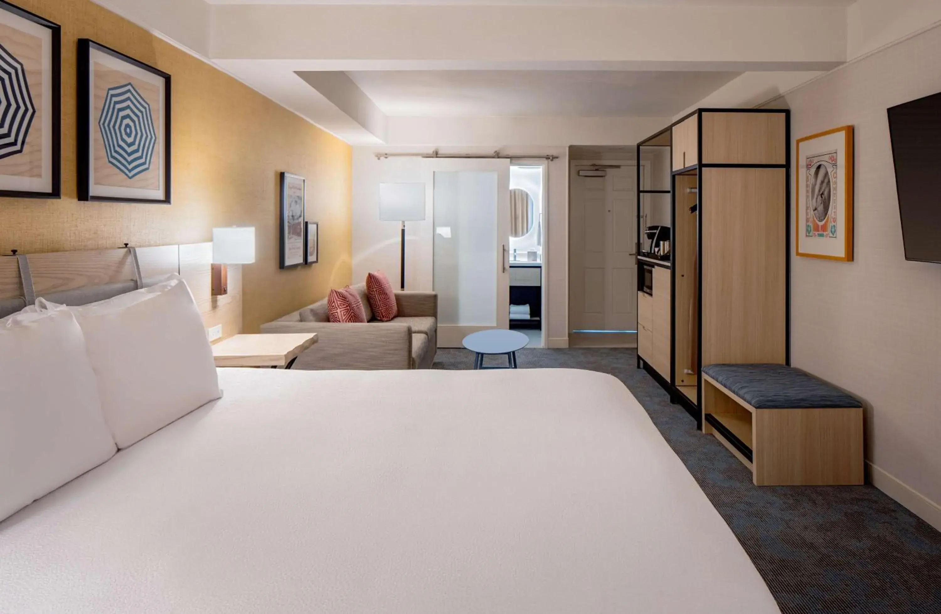 King Room with Sofa Bed and Balcony - Hearing Accessible in DoubleTree Suites by Hilton Doheny Beach King Room with Sofa Bed and Balcony - Hearing Accessible in DoubleTree Suites by Hilton Doheny Beach