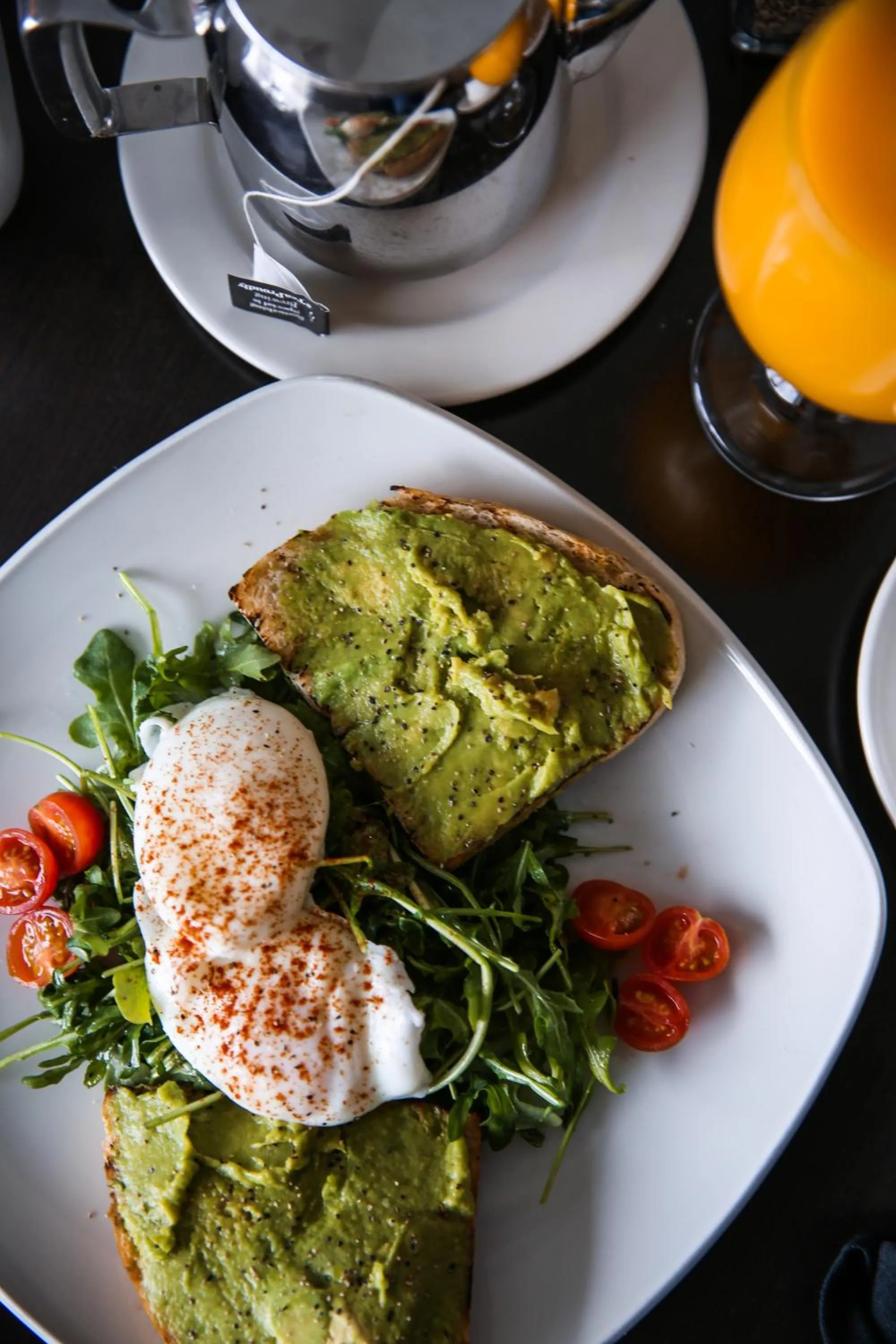 Food in DoubleTree Suites by Hilton Doheny Beach