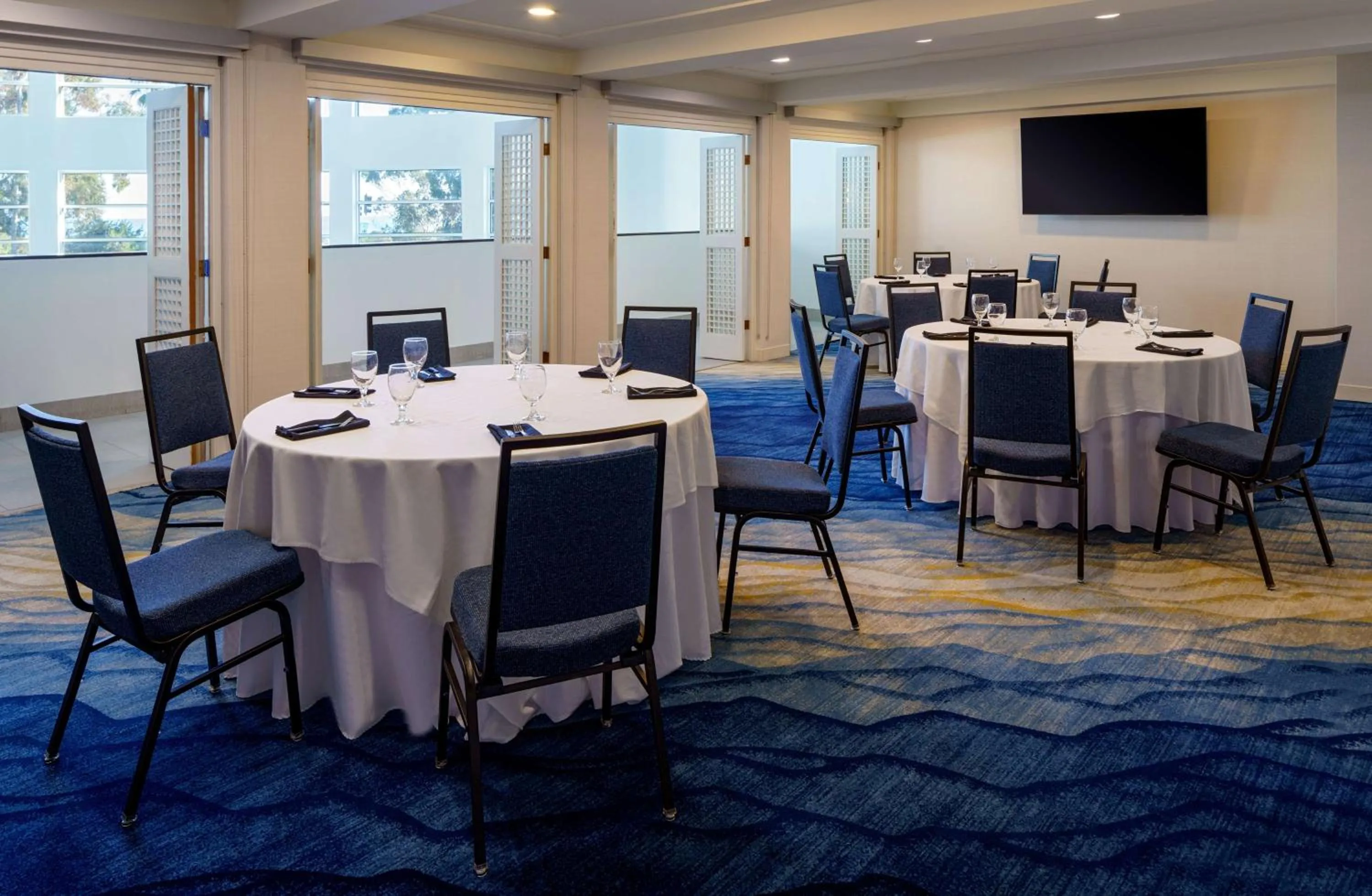 Banquet/Function facilities in DoubleTree Suites by Hilton Doheny Beach