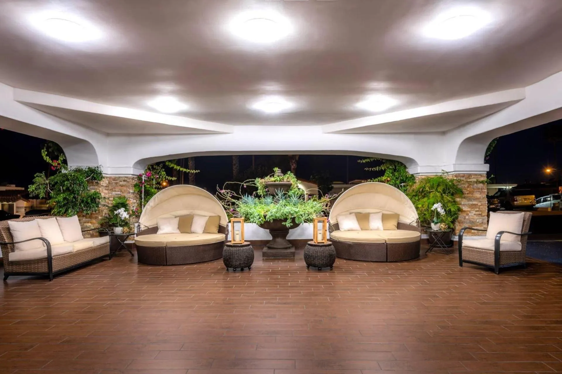 Swimming pool in The Volare, an Ascend Collection Hotel