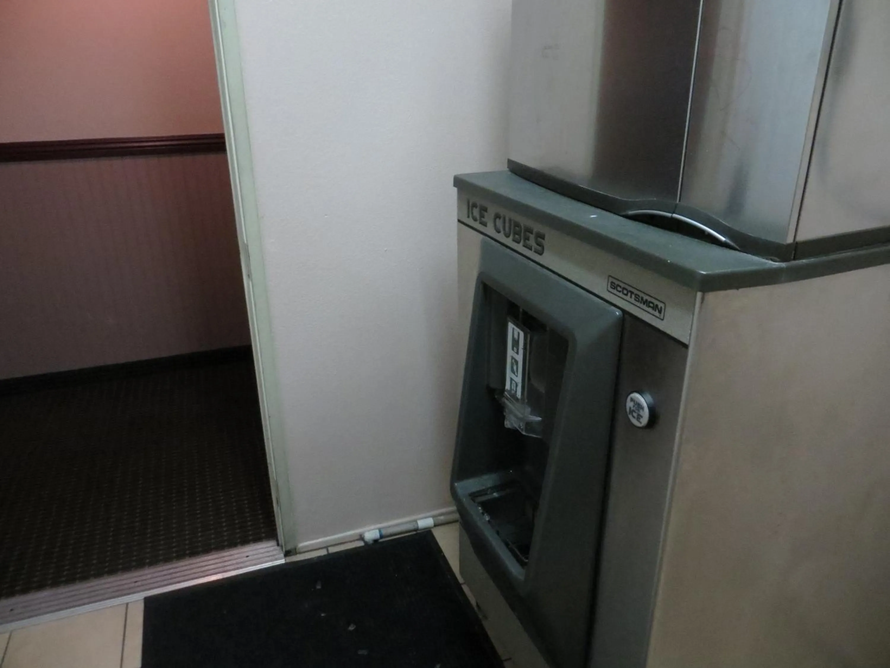 Other in Super 8 by Wyndham Hollywood/LA Area