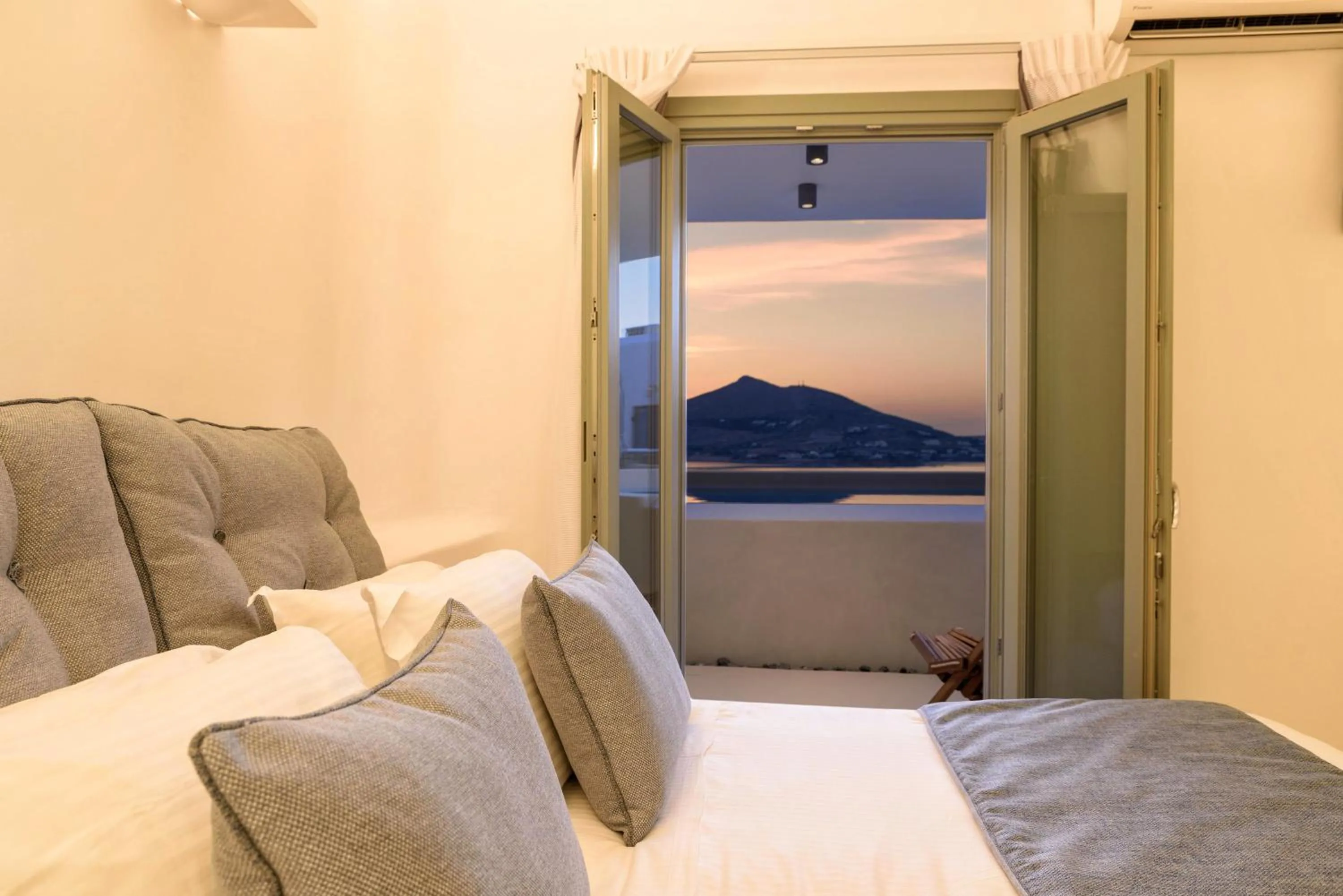 Bedroom, Bed in Hotel Senia