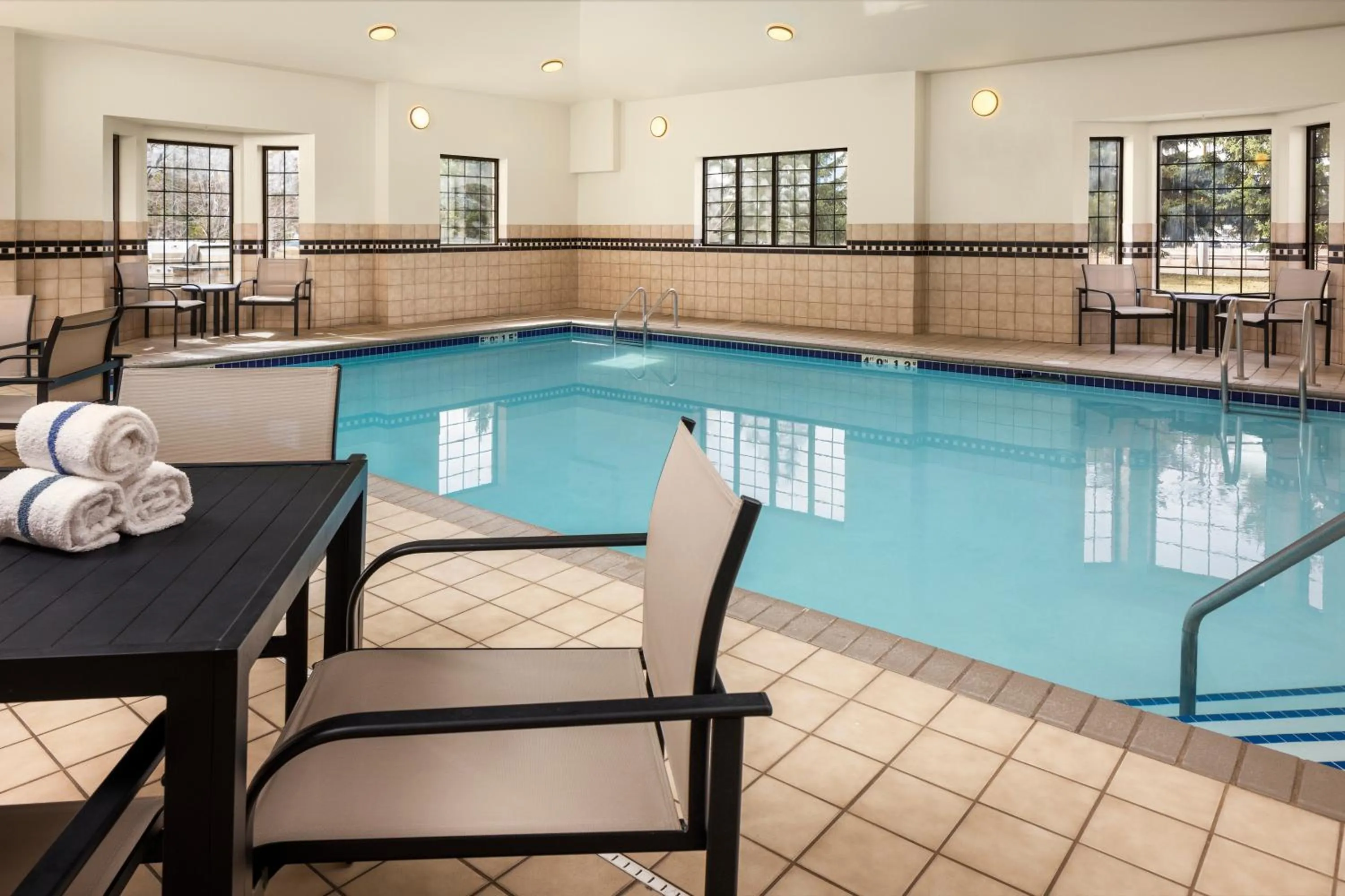 Swimming pool in Staybridge Suites Minneapolis-Bloomington by IHG