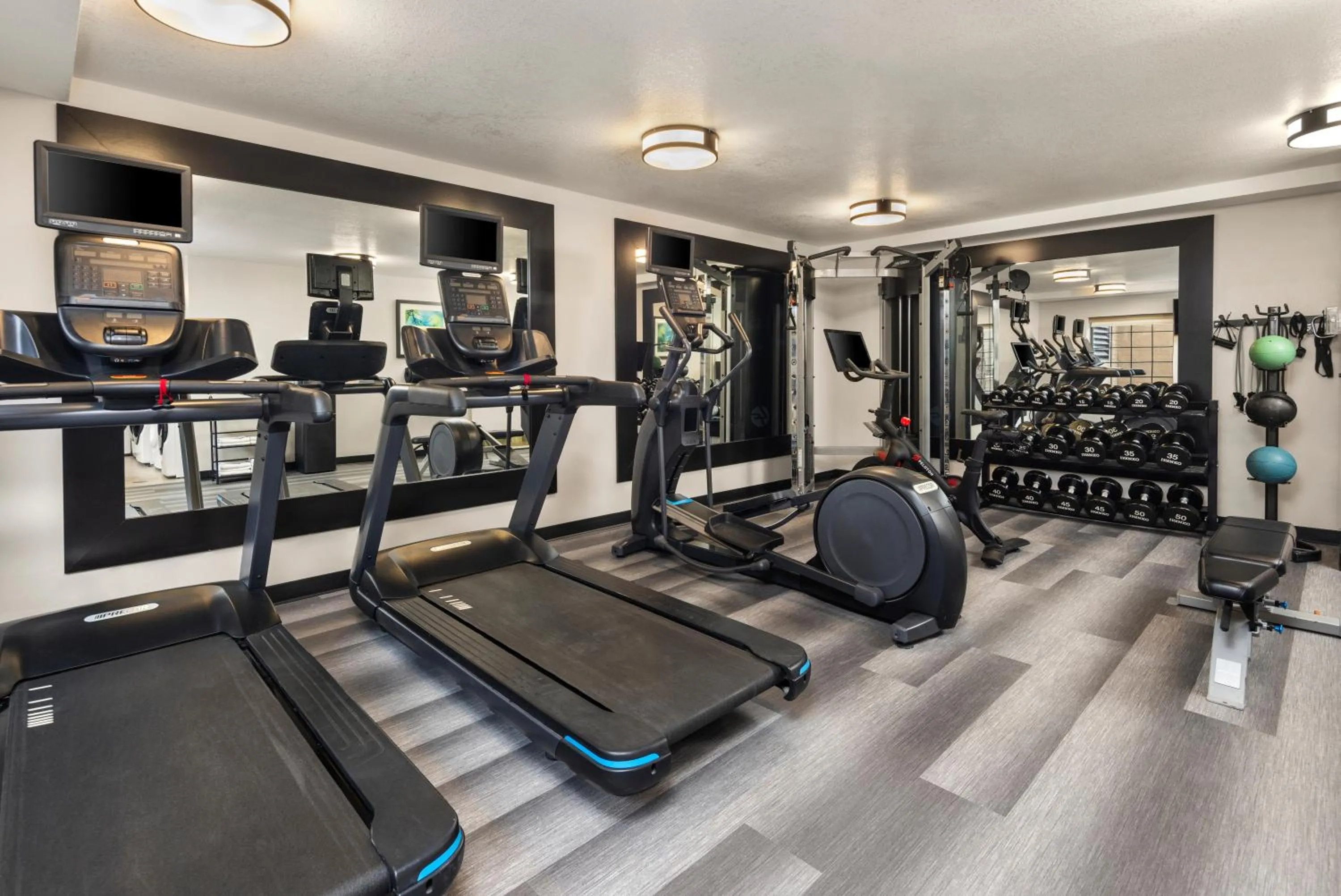 Fitness centre/facilities in Staybridge Suites Minneapolis-Bloomington by IHG