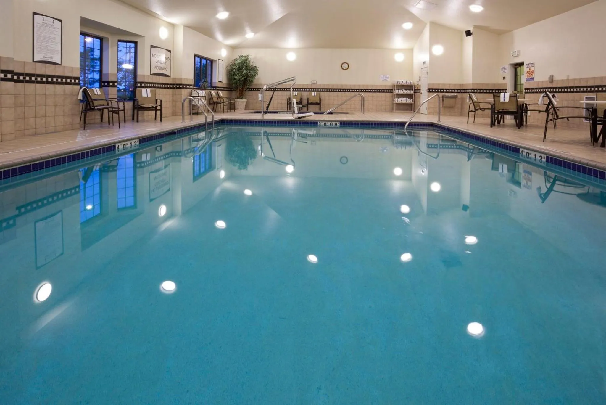 Swimming pool in Staybridge Suites Minneapolis-Bloomington by IHG
