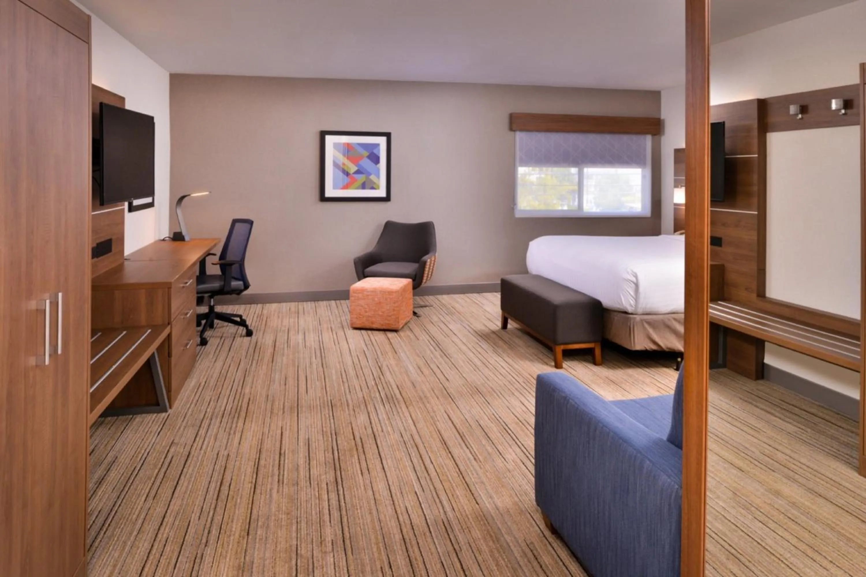 Bedroom, Bed in Holiday Inn Express Walnut Creek by IHG
