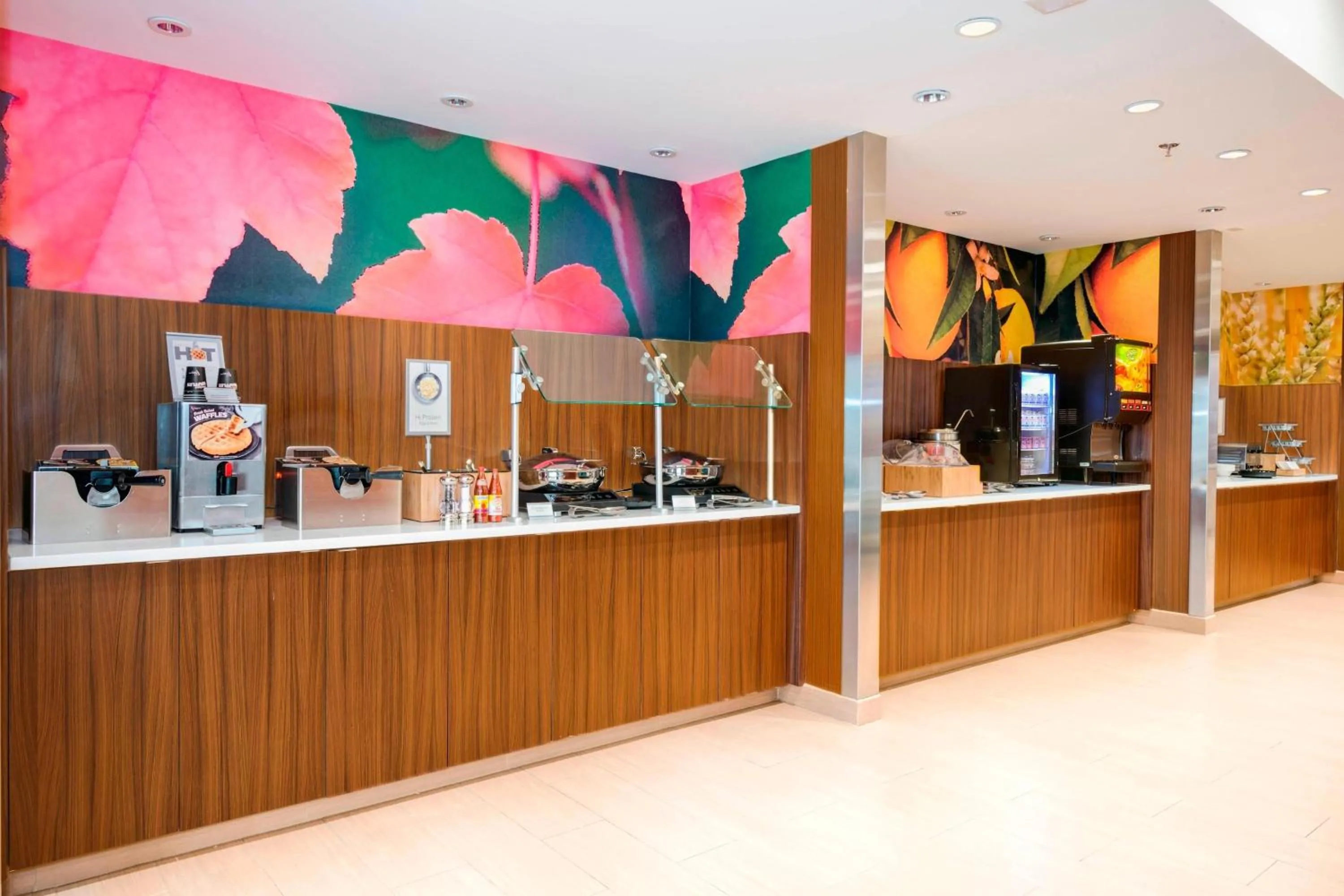 Breakfast in Fairfield Inn & Suites by Marriott Greenville Simpsonville