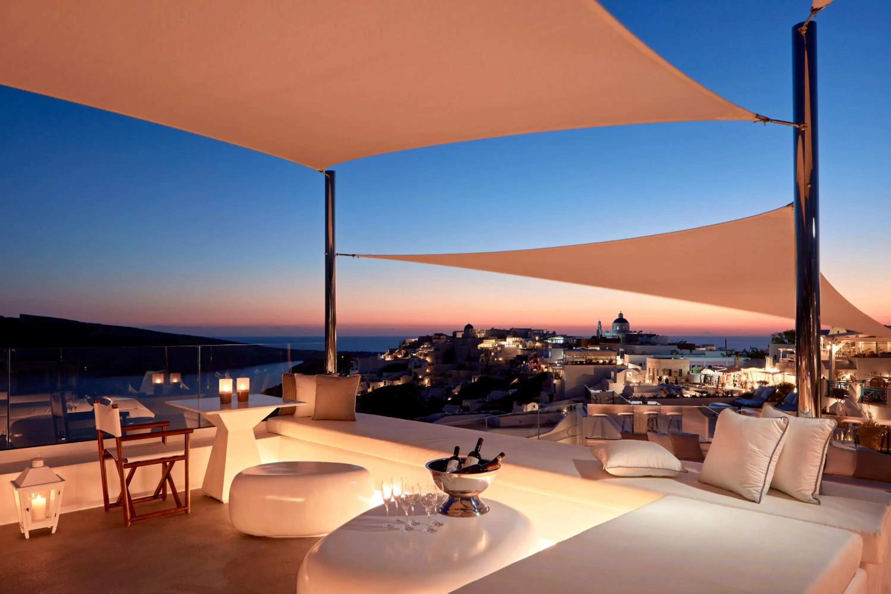 Restaurant/places to eat in Canaves Sunday