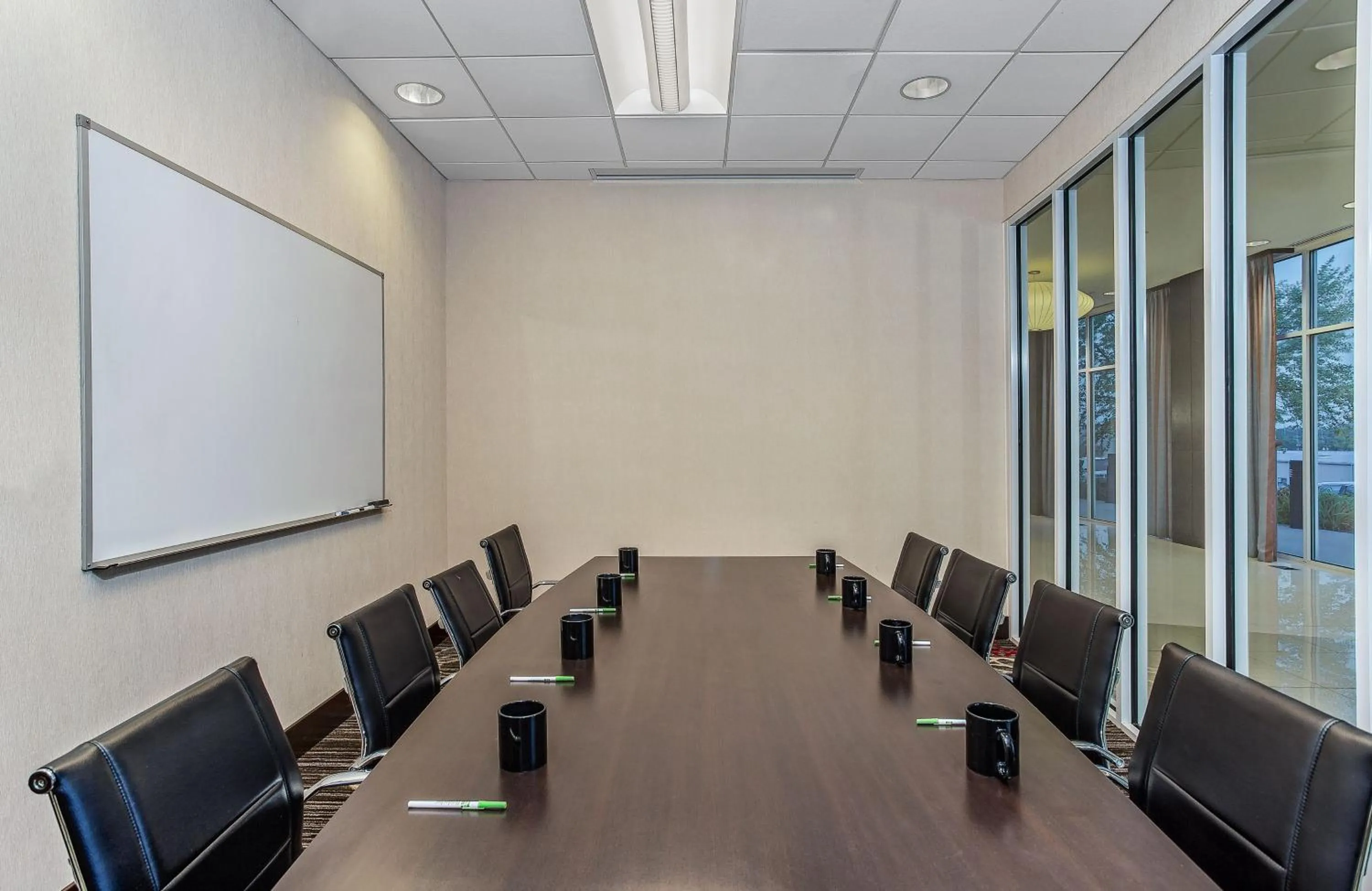 Meeting/conference room in Holiday Inn Louisville Airport - Fair/Expo by IHG