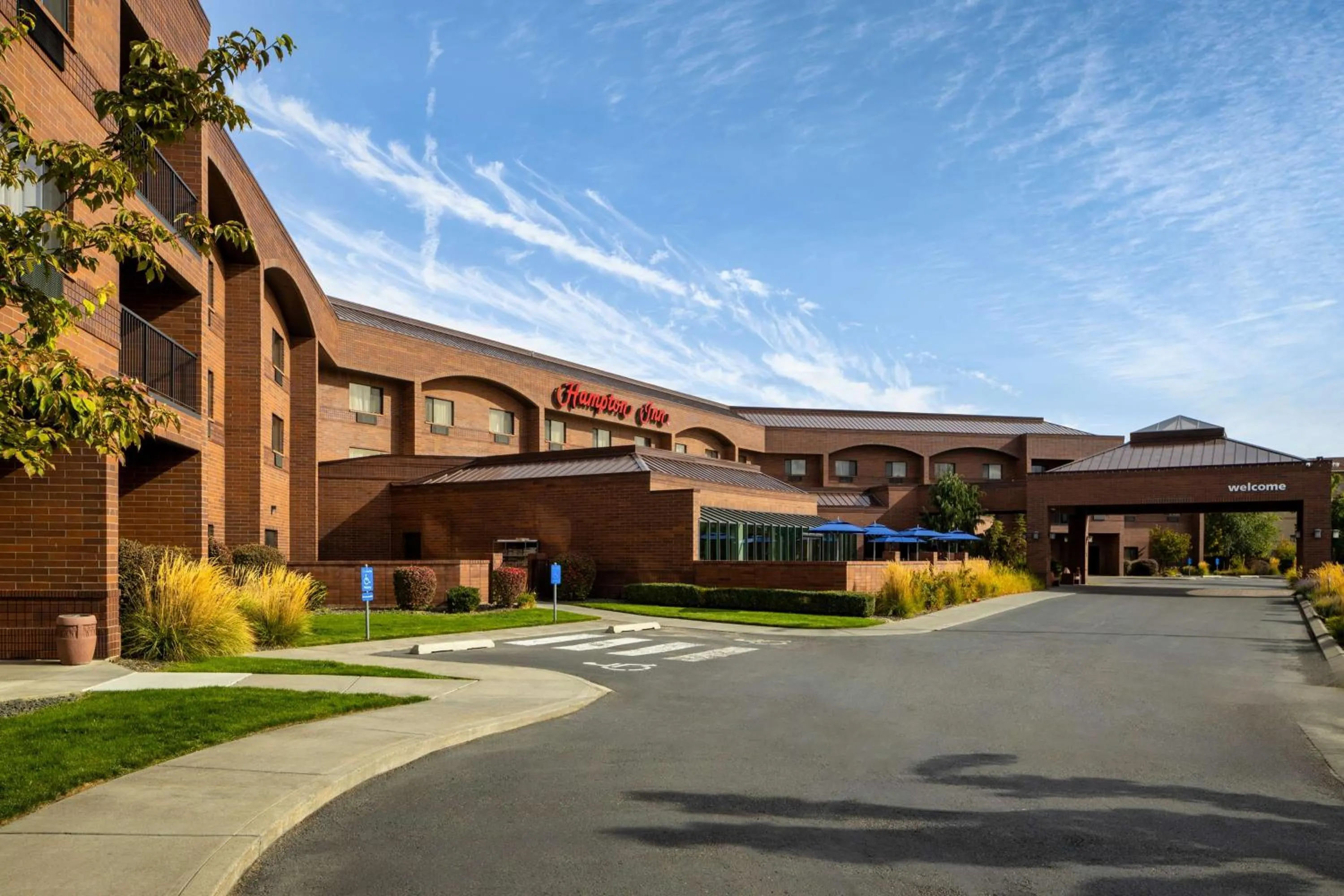 Property building in Hampton Inn Richland-Tri Cities