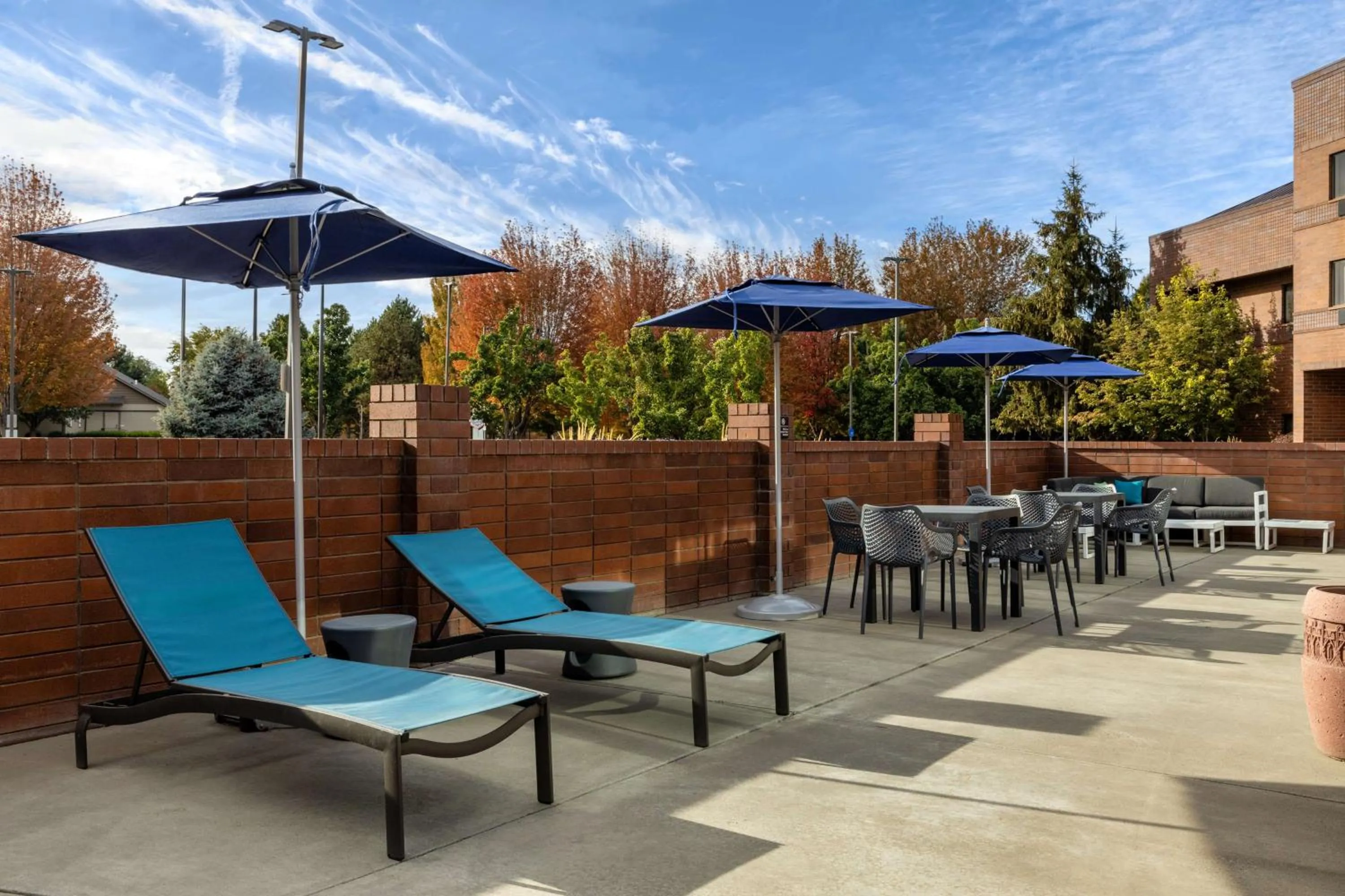 Pool view in Hampton Inn Richland-Tri Cities