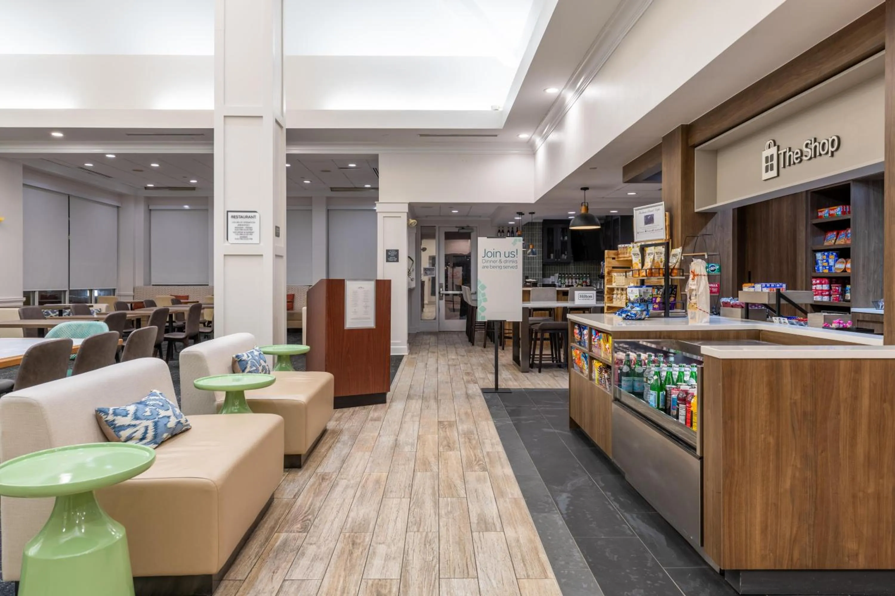 Restaurant/places to eat in Hilton Garden Inn Auburn Riverwatch