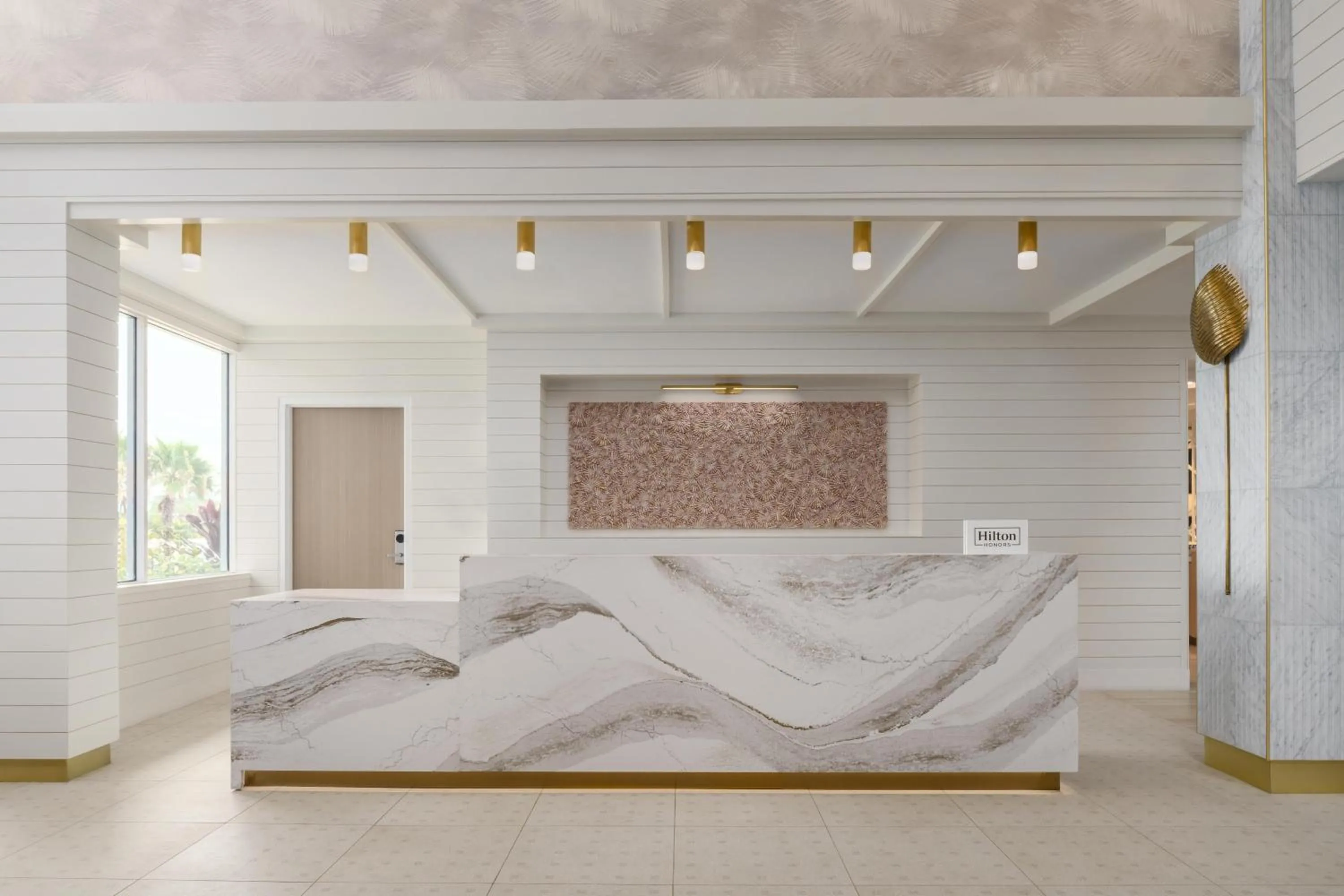 Lobby or reception, Bed in DoubleTree Beach Resort by Hilton Tampa Bay – North Redington Beach