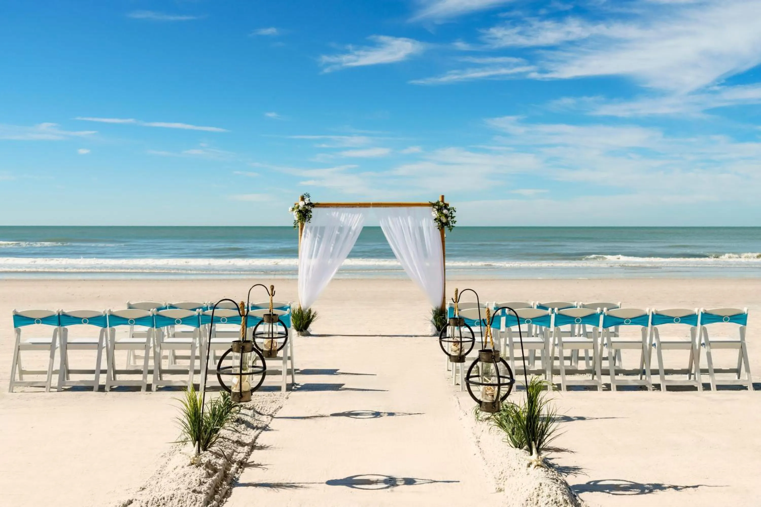 Beach in DoubleTree Beach Resort by Hilton Tampa Bay – North Redington Beach