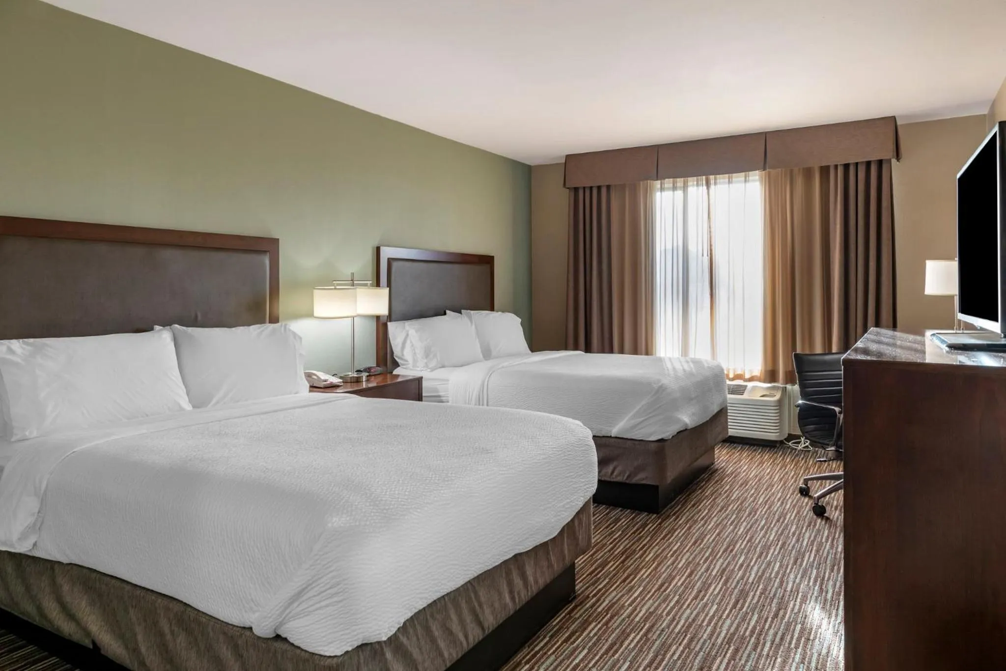 Photo of the whole room, Bed in Holiday Inn Express & Suites Indio - Coachella Valley by IHG