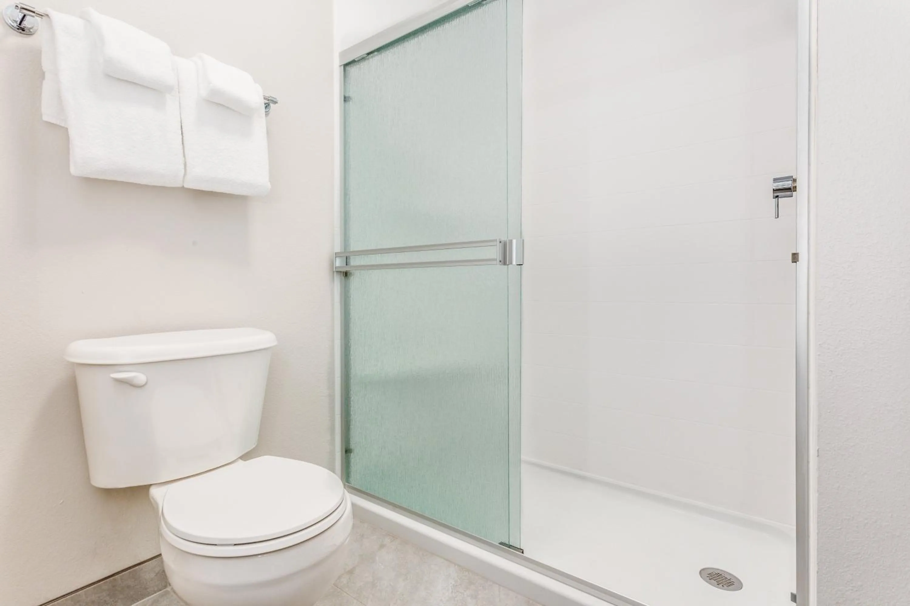 Bathroom in Holiday Inn Express Hotel & Suites Eau Claire North by IHG