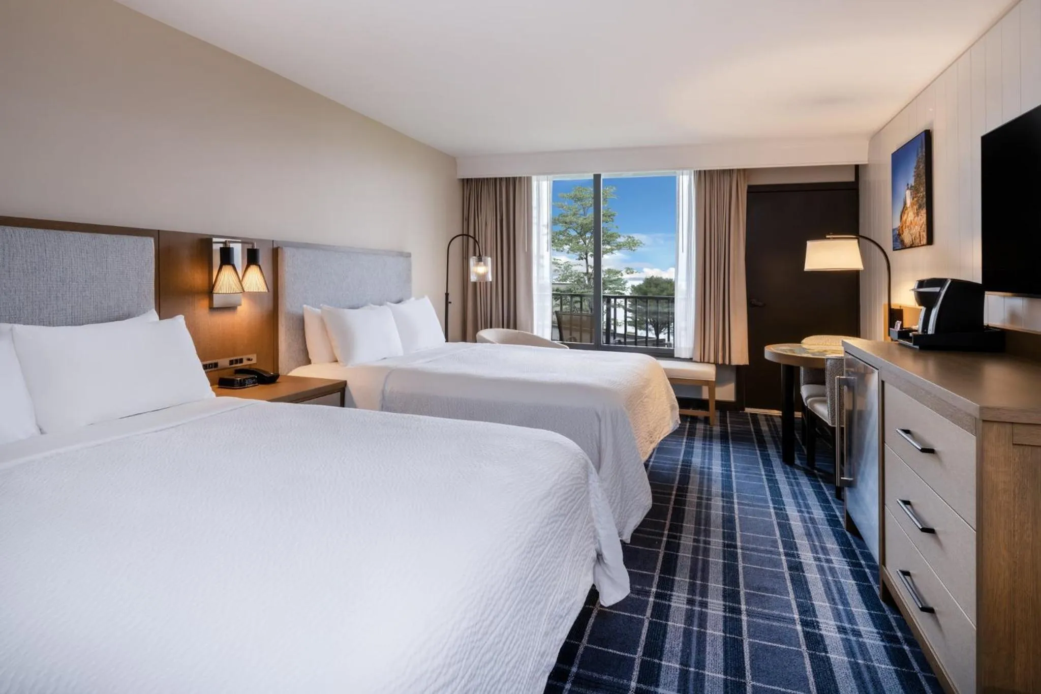 Photo of the whole room, Bed in Holiday Inn Bar Harbor Regency Hotel by IHG