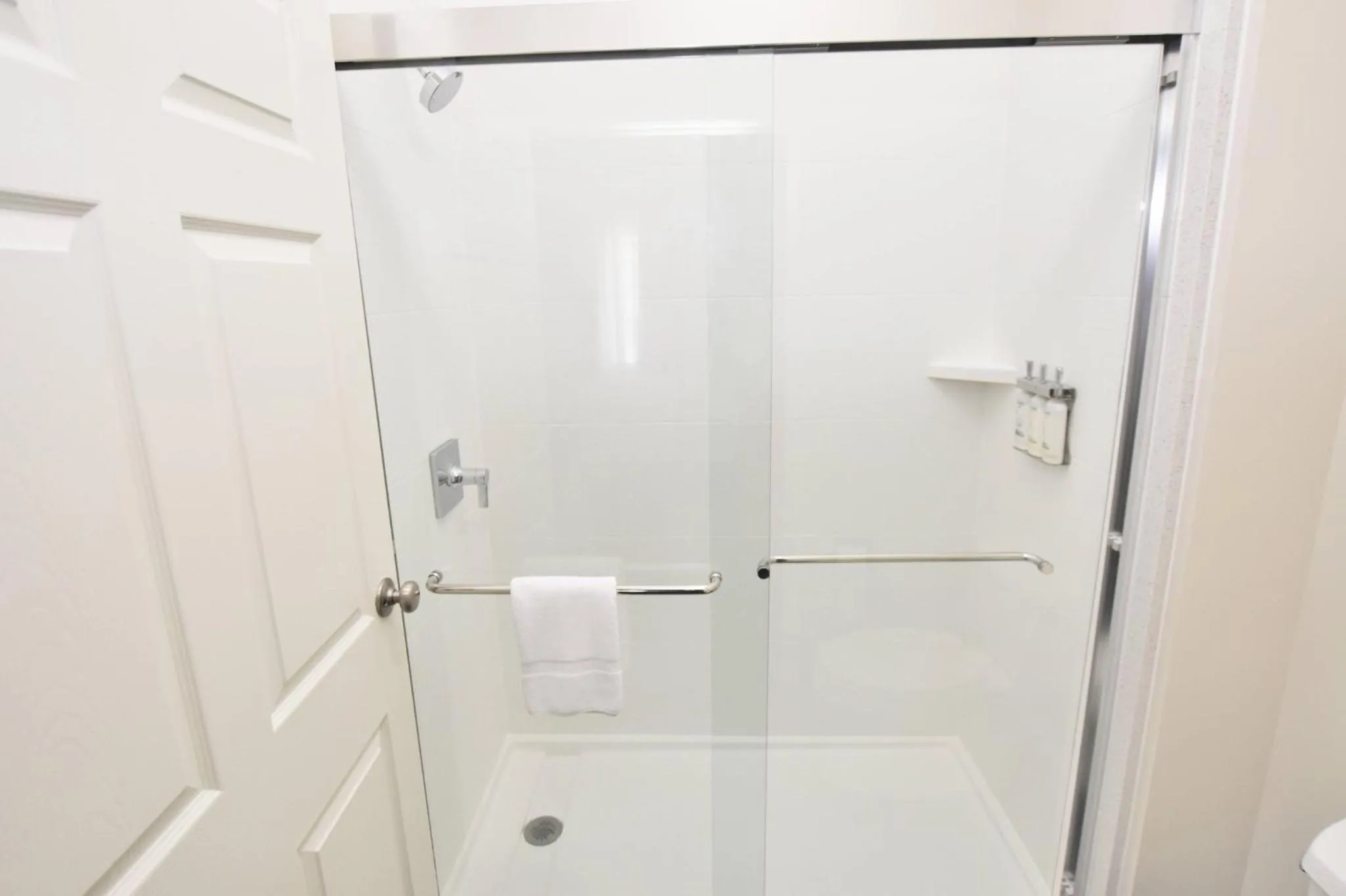 Bathroom in Staybridge Suites Detroit-Novi by IHG