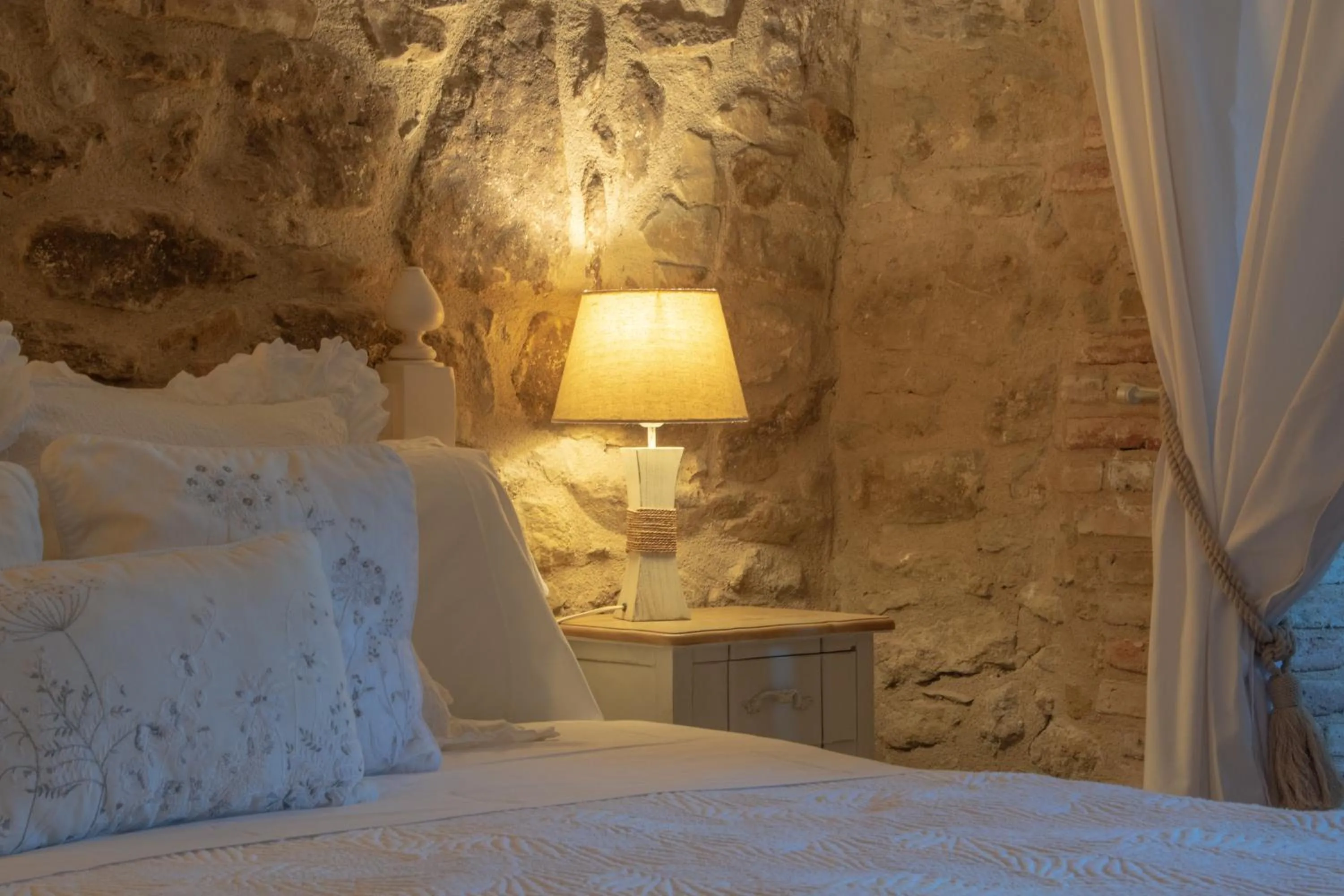 Bed in El Racó de Madremanya - Adults only