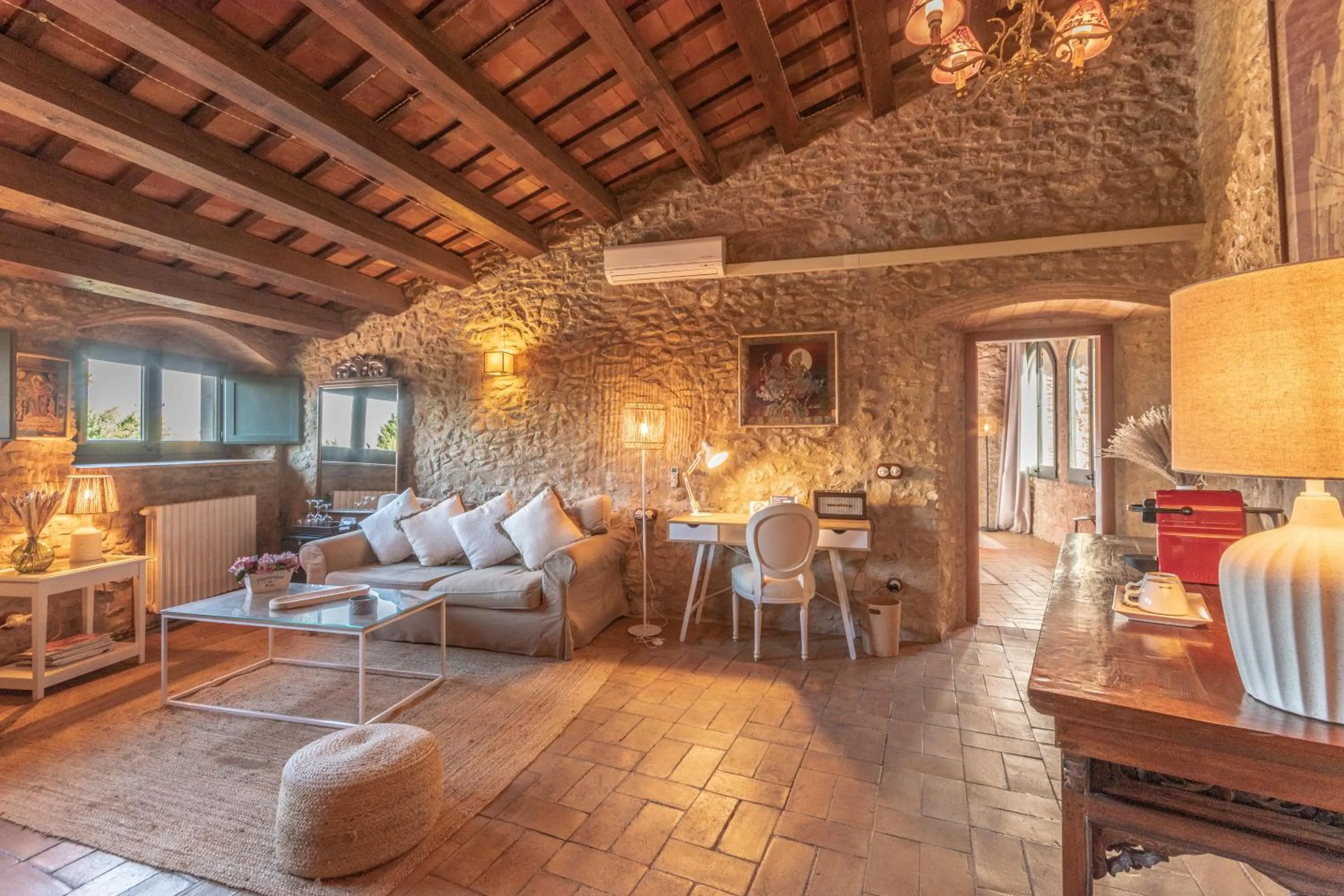 El Racó de Madremanya - Adults only