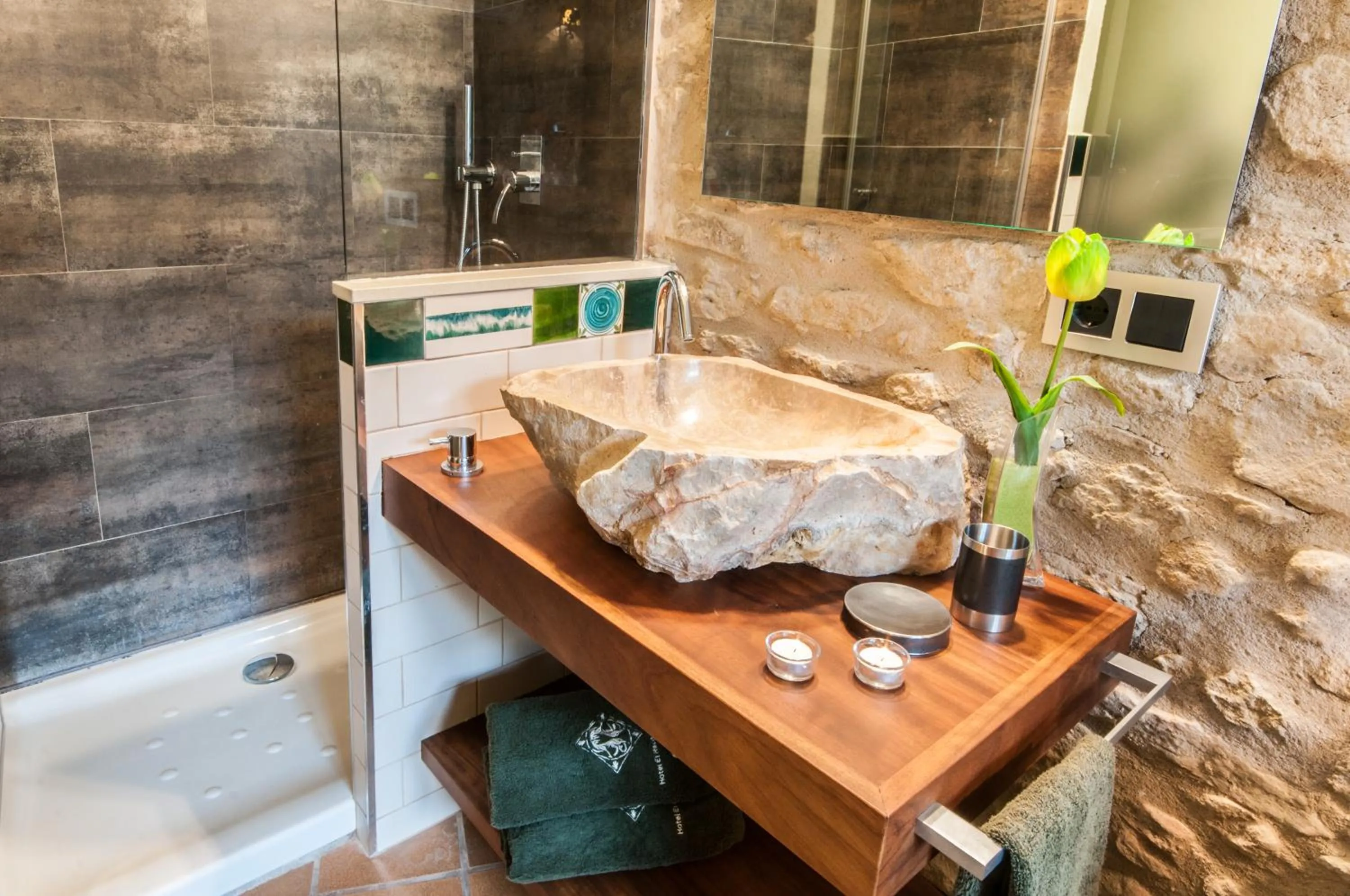 El Racó de Madremanya - Adults only